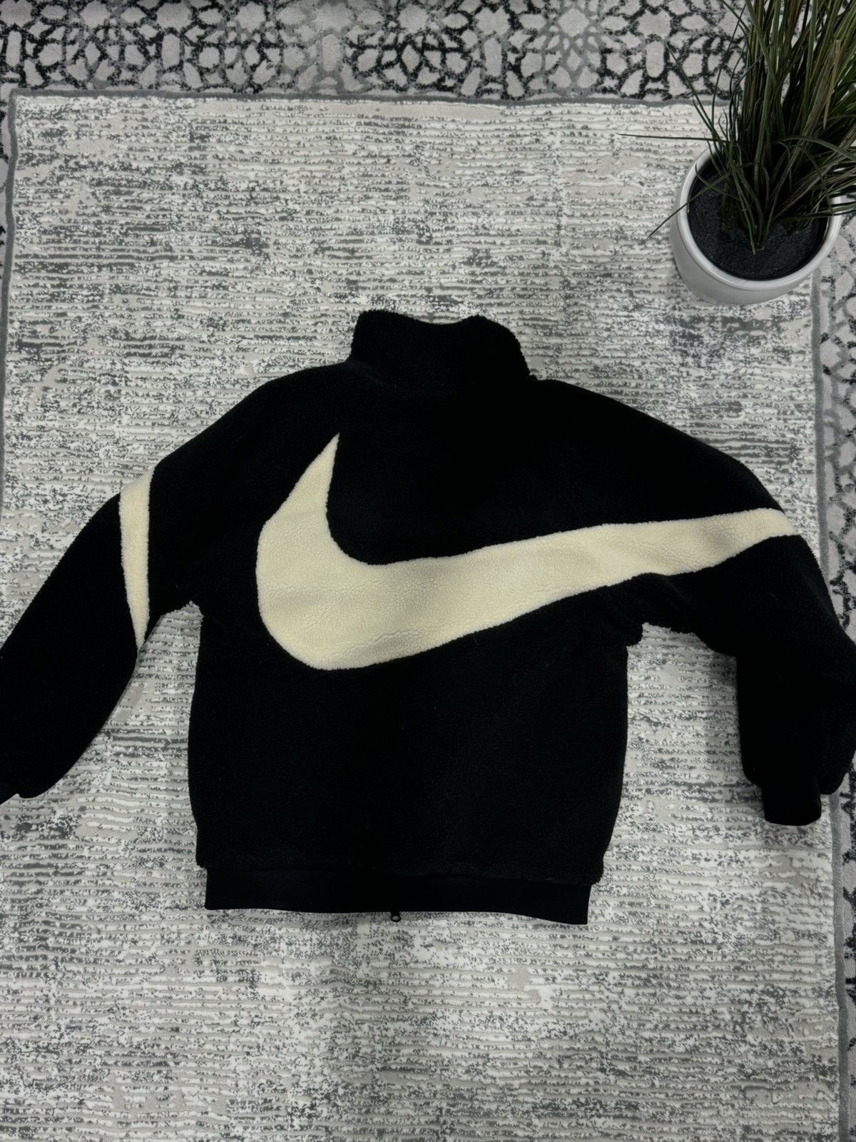 Nike Nike Big Swoosh Reversible Boa Fleece Jacket | Grailed
