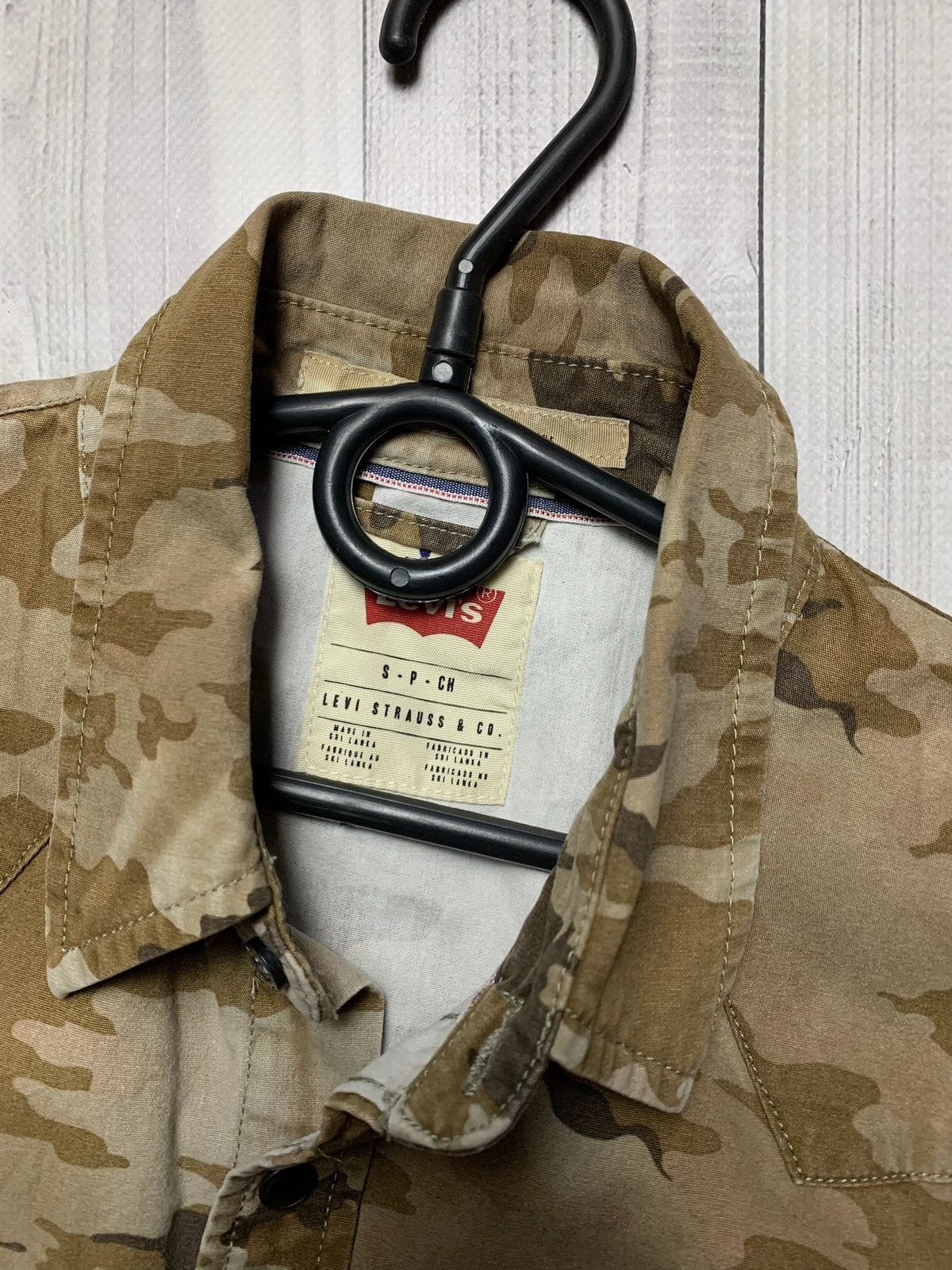 Levi's Vintage Clothing × Vintage Vintage Camo Levi’s denim shirt size S Size US S / EU 44-46 / 1 - 3 Thumbnail