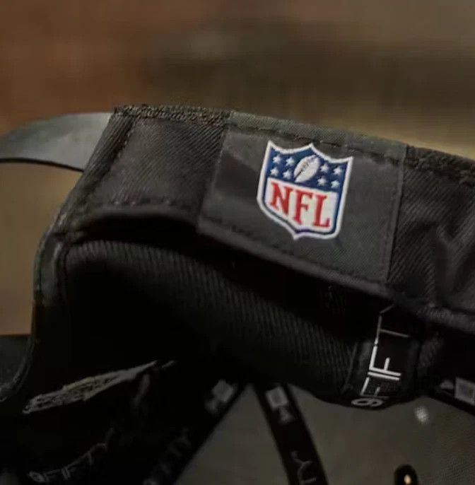 Born X Raised × NFL NEW ERA NFL + BEARS SNAPBACK ROCKER HAT: BLACK Size ONE SIZE - 4 Thumbnail