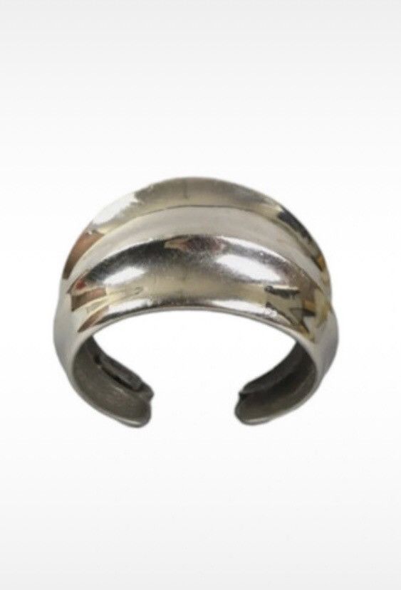 image of Manchette Vintage YVES Saint Laurent in Silver, Women's
