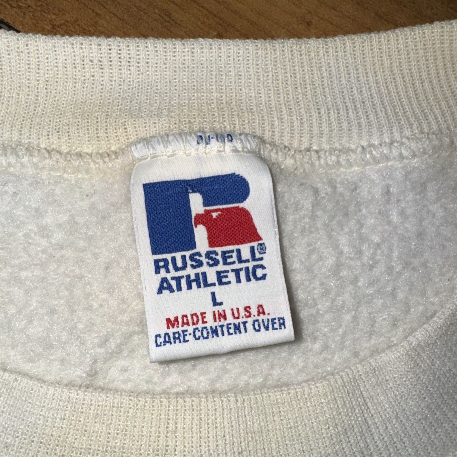 Russell Athletic VINTAGE Russell Athletic Sweatshirt Crewneck White L Mens USA Pullover 22x26 Regular Size Large Size US L / EU 52-54 / 3 - 4 Thumbnail