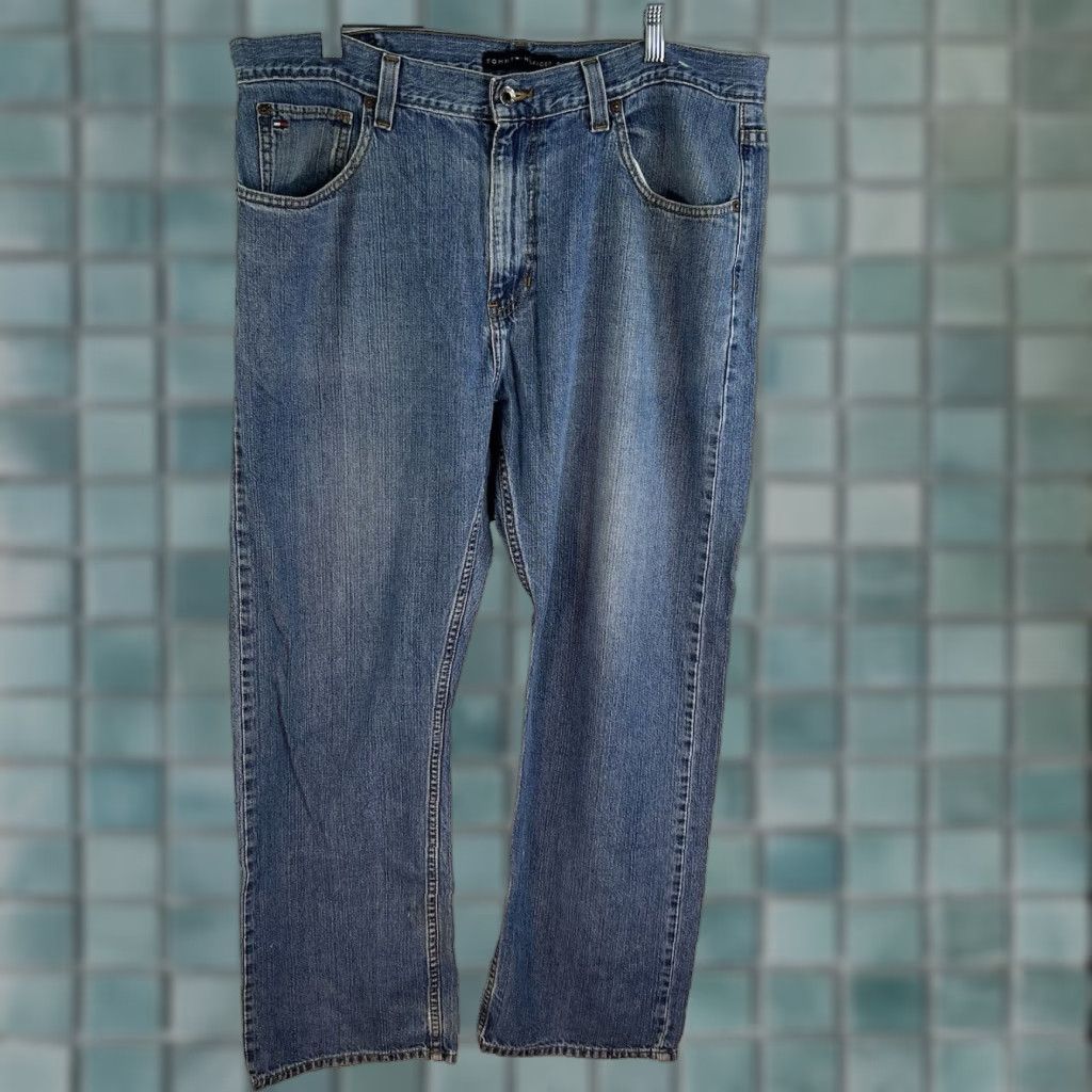 Tommy Hilfiger Tommy Hilfiger Relaxed Fit Straight Denim Jeans Mens Size 38x31 Blue 90s Size US 36 / EU 52 - 1 Thumbnail