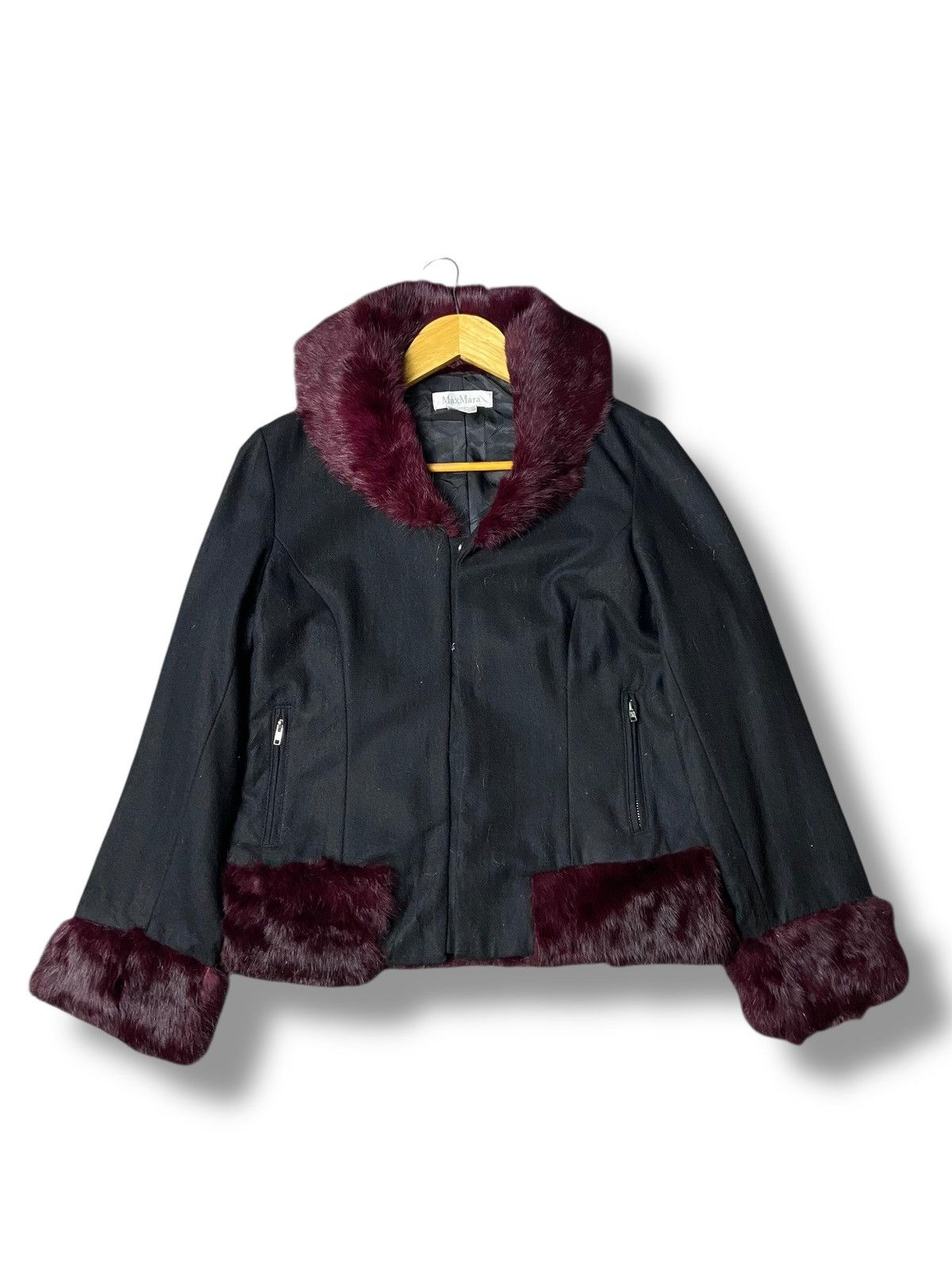 Japanese Brand Max Mara Crop Jacket with Fur Collar (149) Size US XXS / EU 40 - 1 Thumbnail
