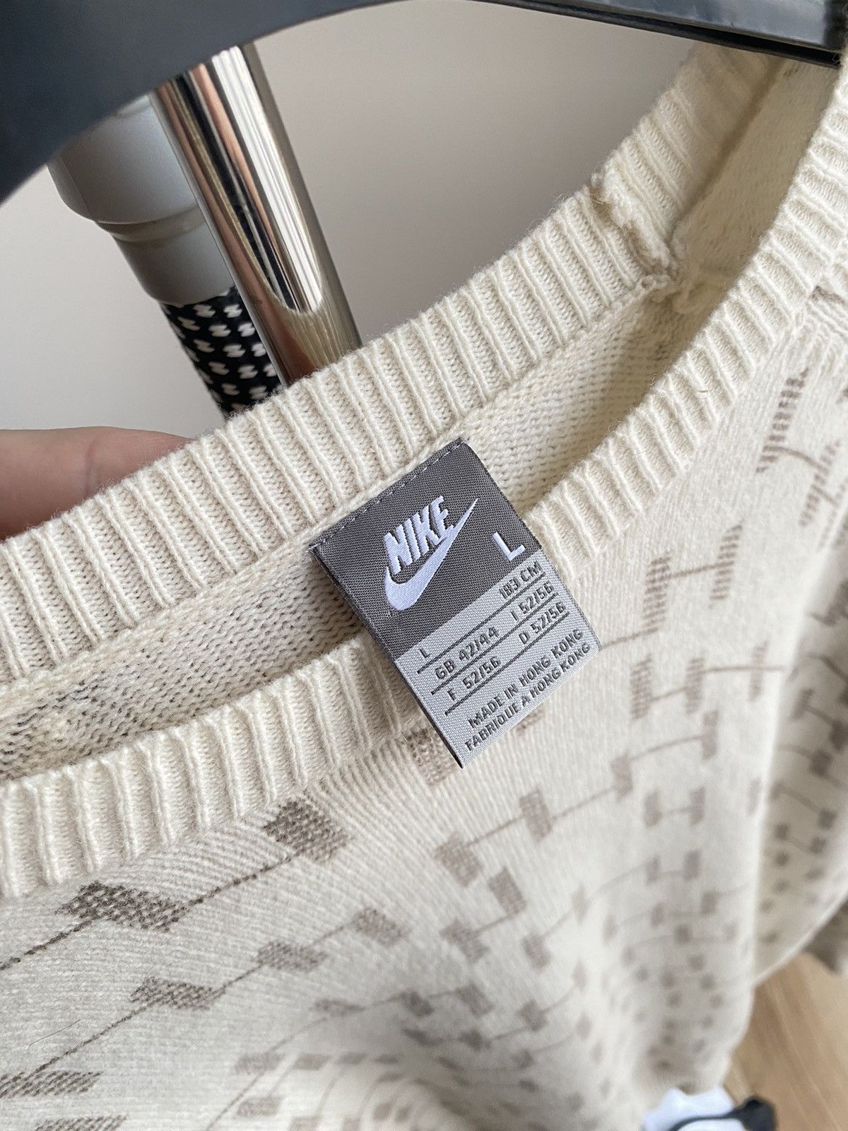 Nike Vintage Nike Wool Cozy Sweater Cream Size US L / EU 52-54 / 3 - 6 Thumbnail