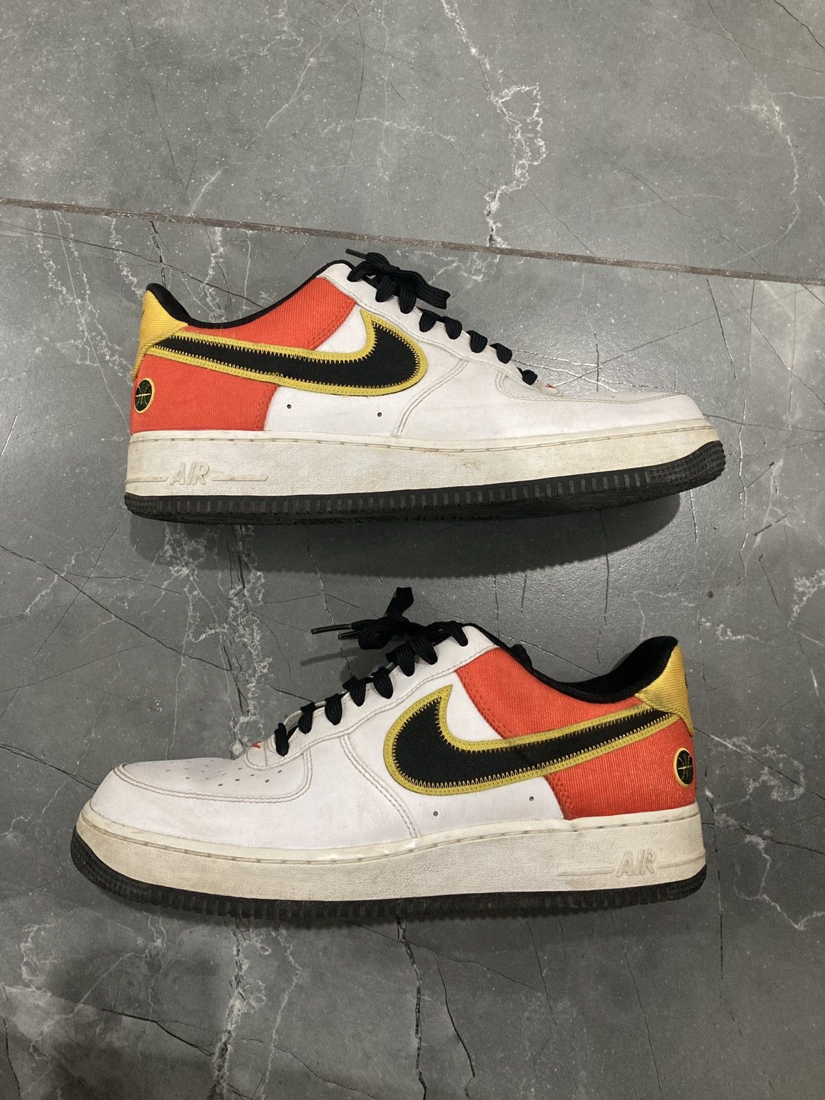 Nike Air Force 1 Raygun Edition Size US 10.5 / EU 43-44 - 1 Thumbnail