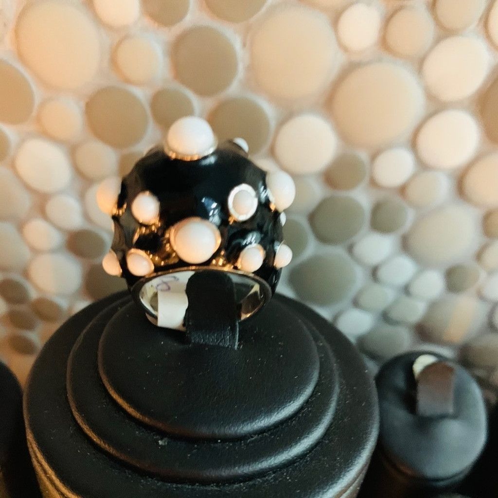 Other Sterling Silver BN black w white ring size 8 Size ONE SIZE - 1 Thumbnail