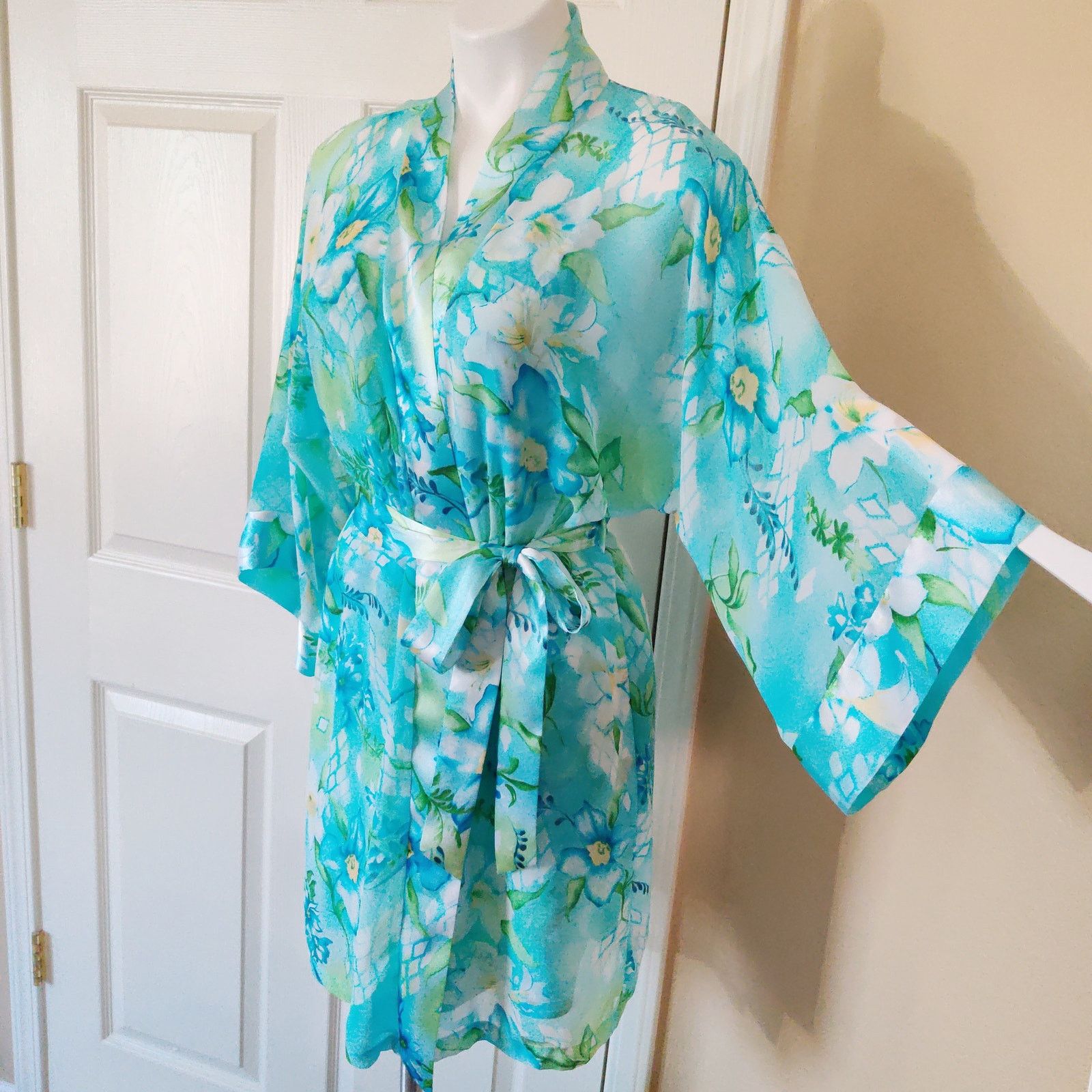 Vintage Vintage Sophia by Delicates silky chemise robe set Size ONE SIZE - 6 Thumbnail