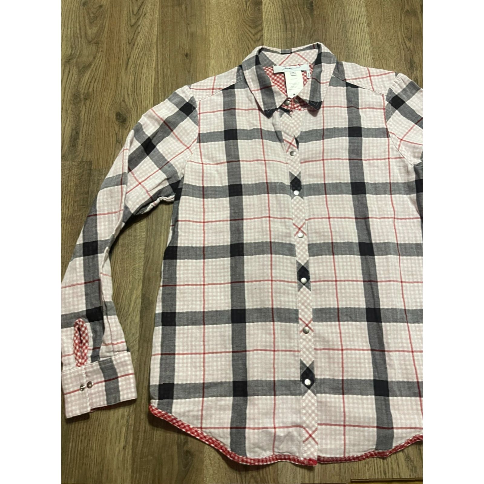 Vintage Foxcroft Shirt Women's 10P Red Plaid Button-Up Relaxed Size L / US 10 / IT 46 - 3 Thumbnail