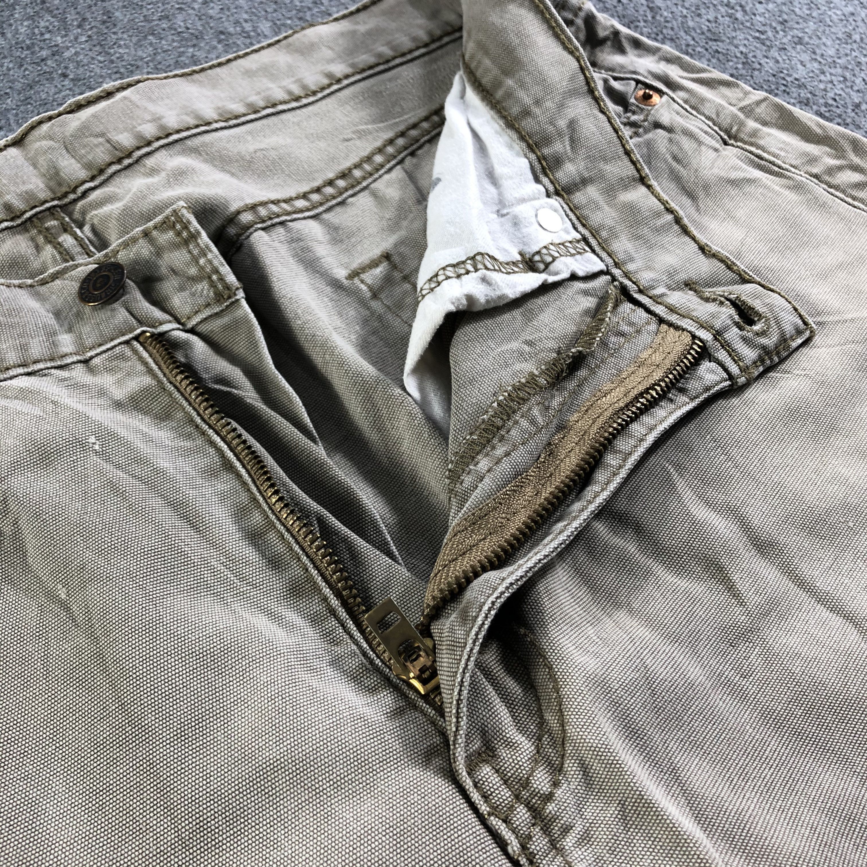Levi's Vintage Levis 514 Jeans-J3074 Size US 35 - 8 Thumbnail