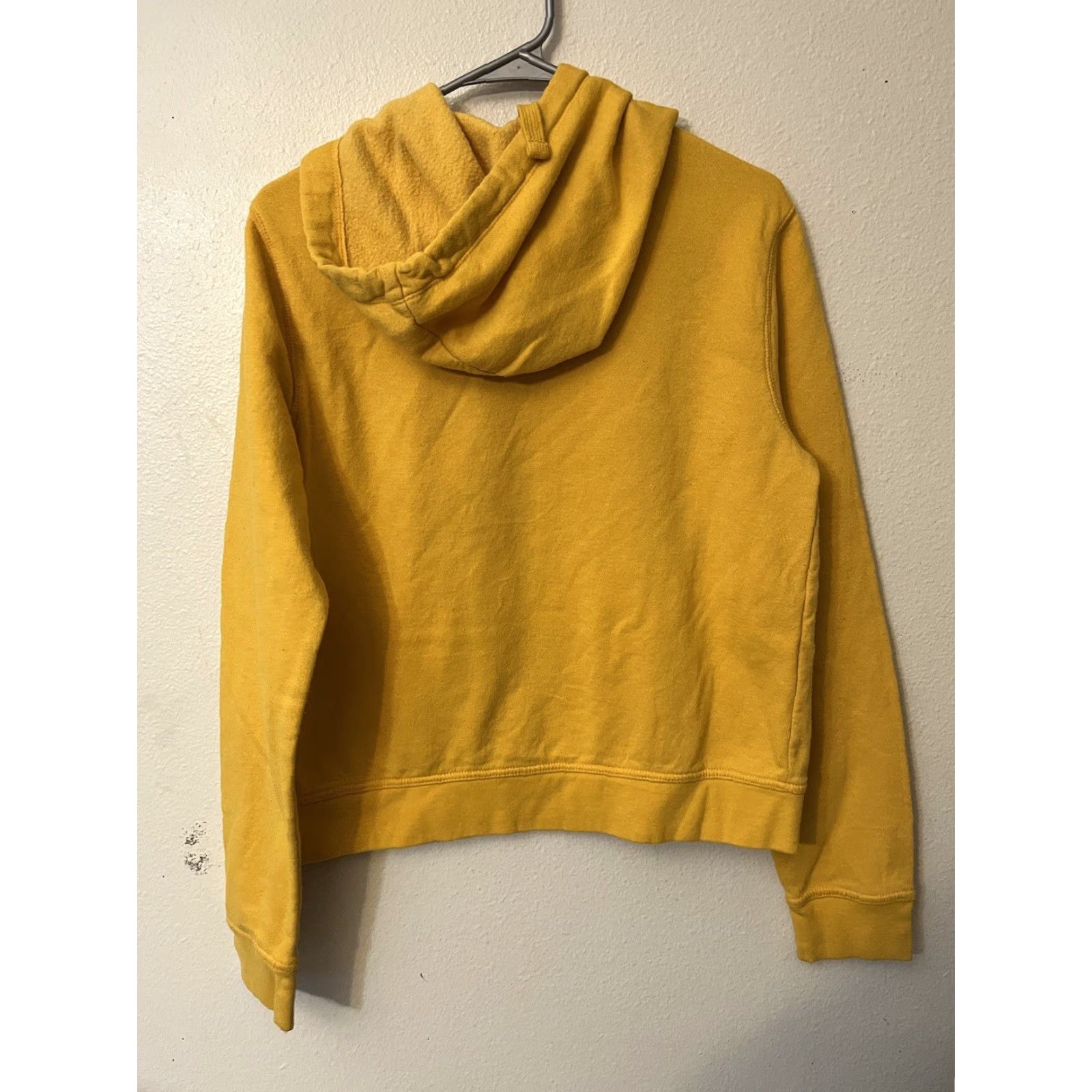Vintage Aéropostale Hoodie Womens Size Large Yellow Graphic Pullover Size L / US 10 / IT 46 - 3 Thumbnail