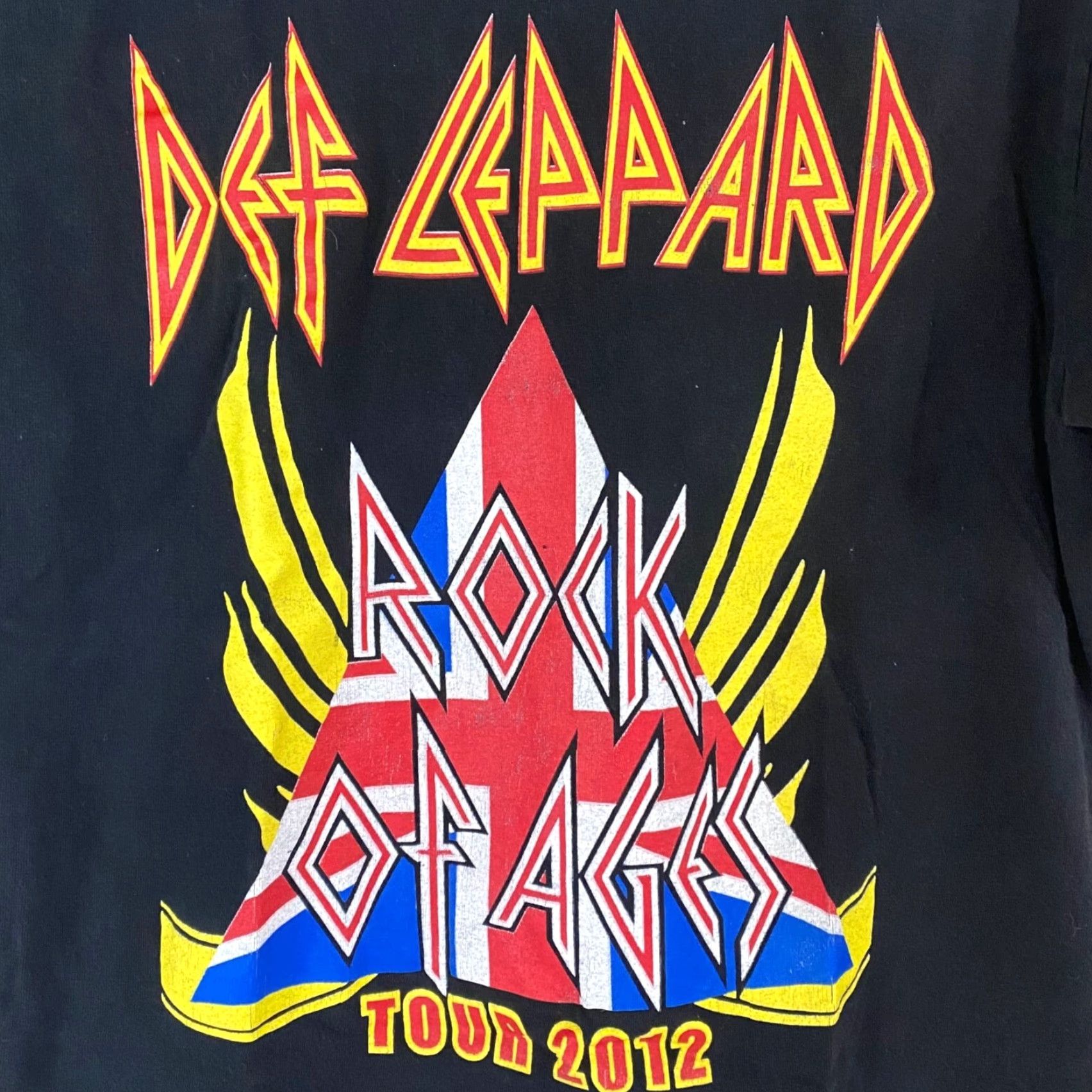 Vintage Def Leppard Poison 2012 Rock Of Ages Tour Concert T Shirt Black Mens Medium M Size US M / EU 48-50 / 2 - 7 Thumbnail
