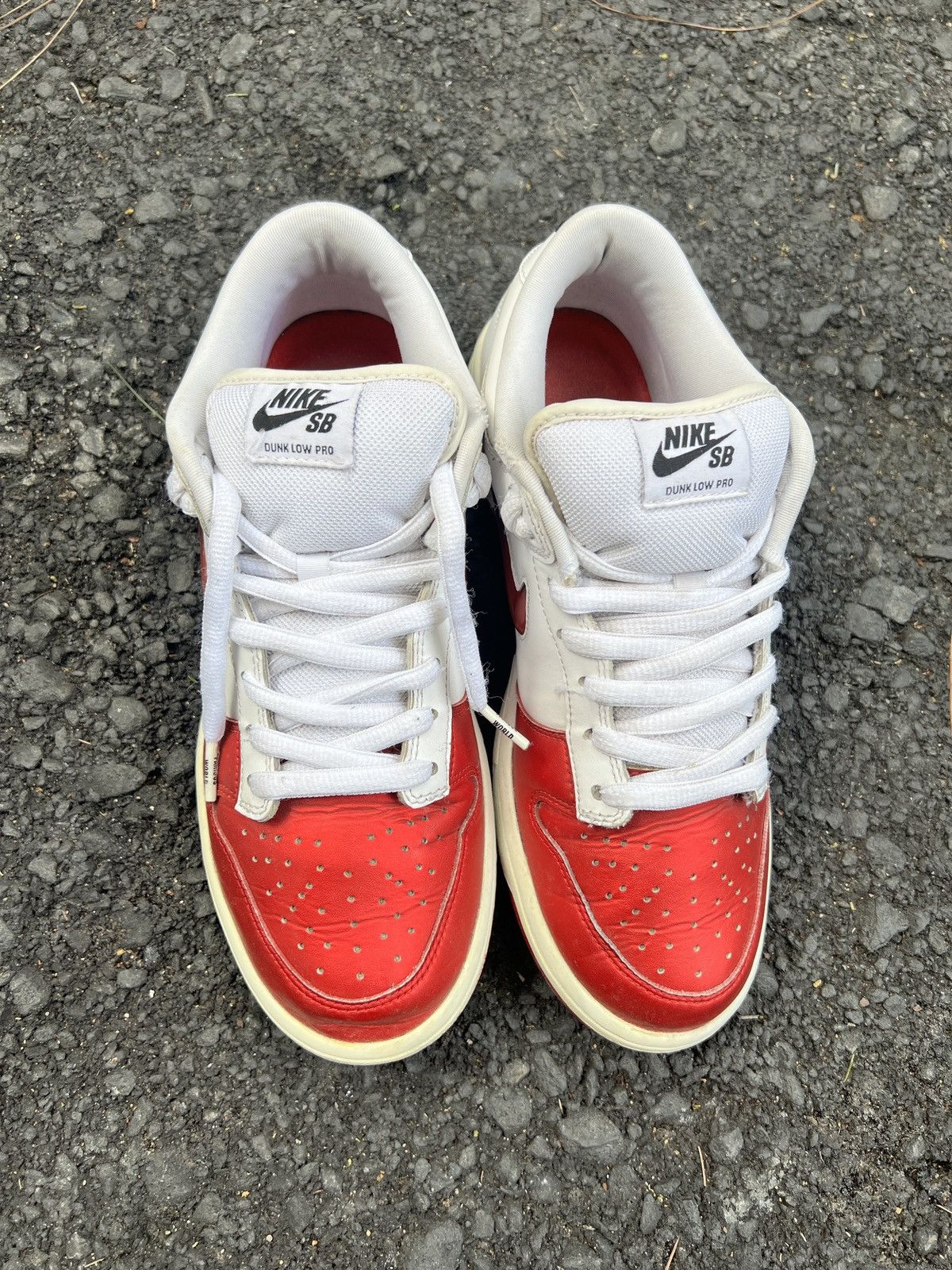 Nike × Supreme Nike Supreme x Dunk SB Low ‘Varsity Red’ CK3480-600 Size US 9 / EU 42 - 3 Thumbnail