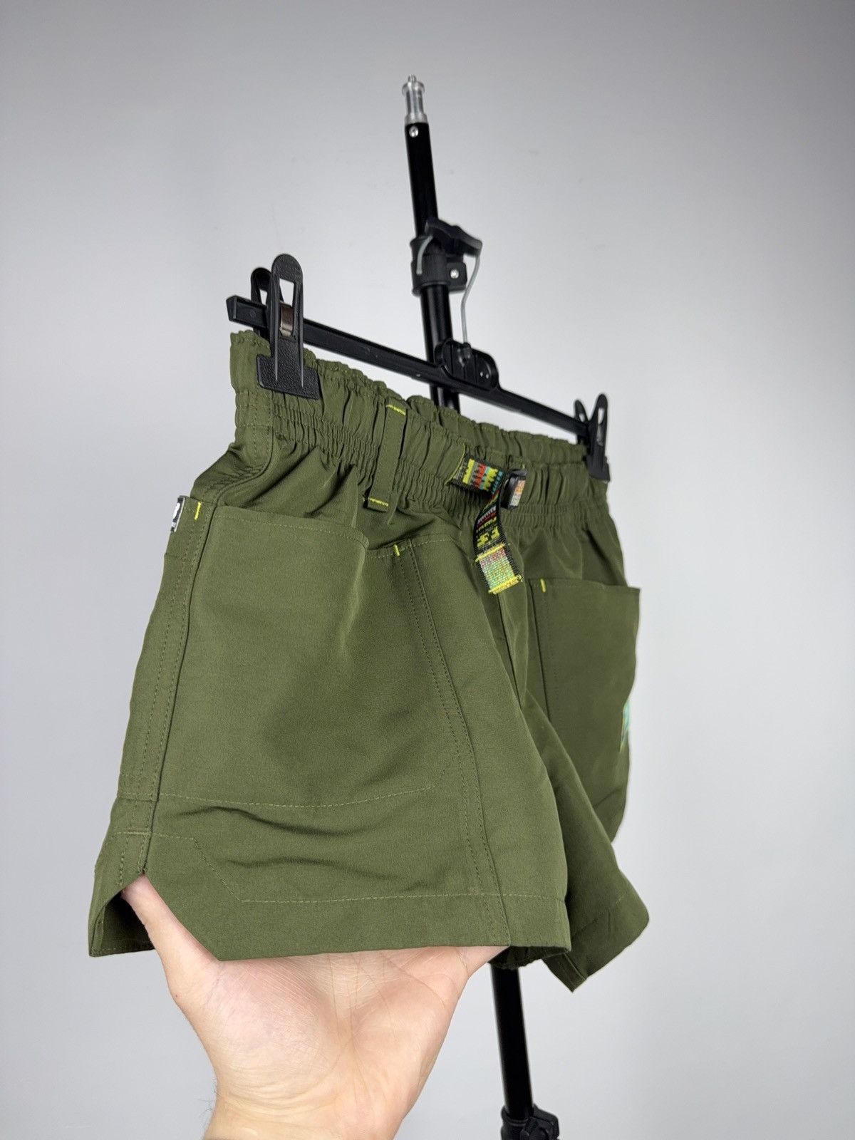 New Balance Outdoor New Balance All Terrain Trail Shorts Olive Green XS Size 26" / US 2 / IT 38 - 2 Thumbnail