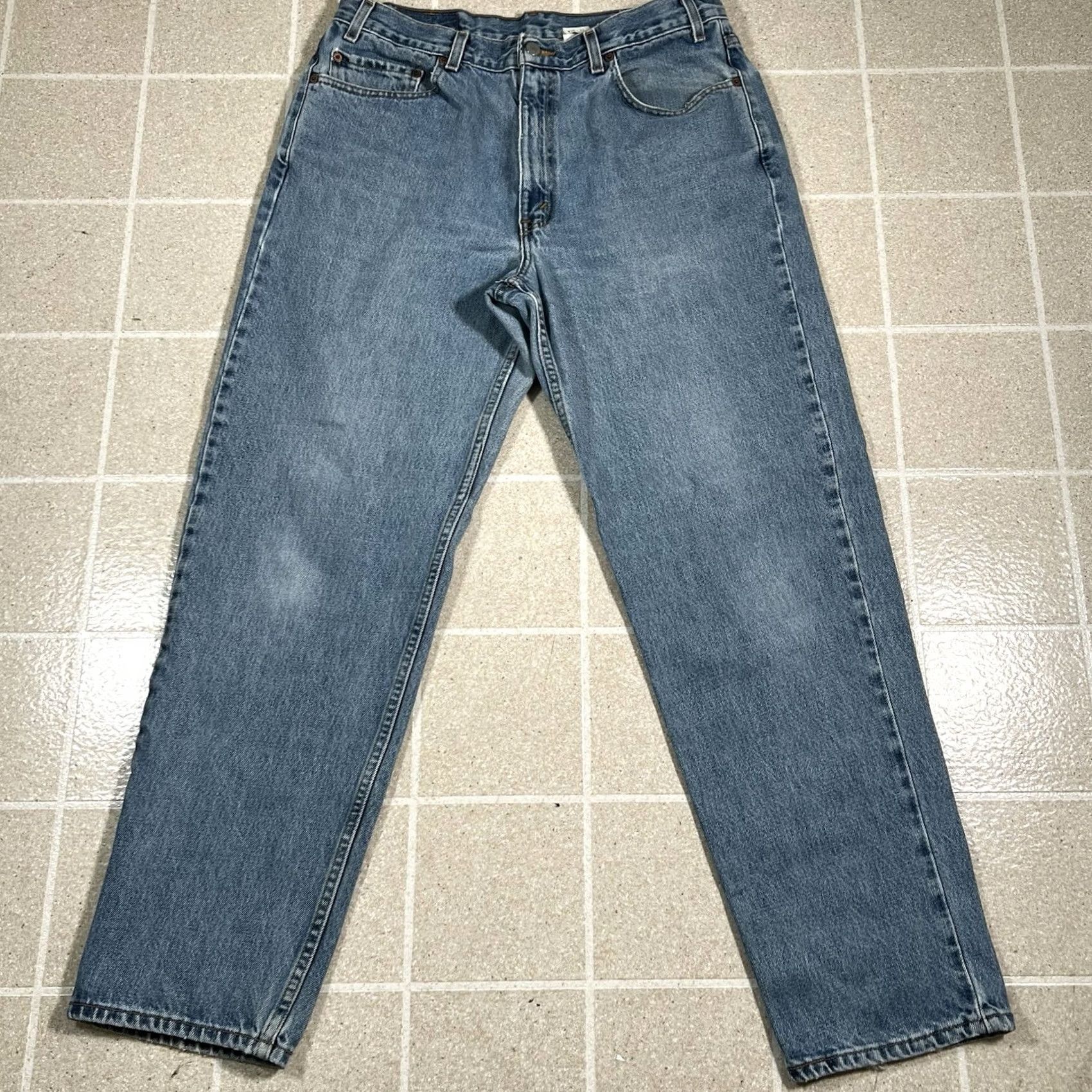 Levi's VINTAGE Levi’s 550 Jeans Men’s 32x30 Blue Denim Relaxed Straight 550 Model Denim Made in Mexico T Mens Size US 32 / EU 48 - 6 Thumbnail