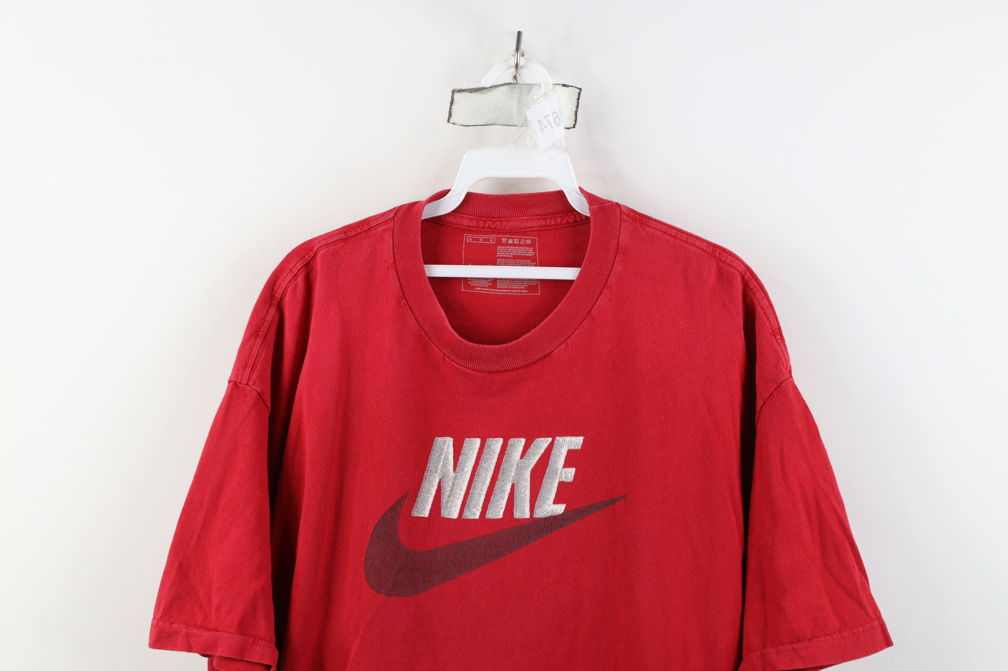 Nike Vintage Y2K Nike Scott Big Swoosh Spell Out T-Shirt Red Size US XL / EU 56 / 4 - 2 Thumbnail