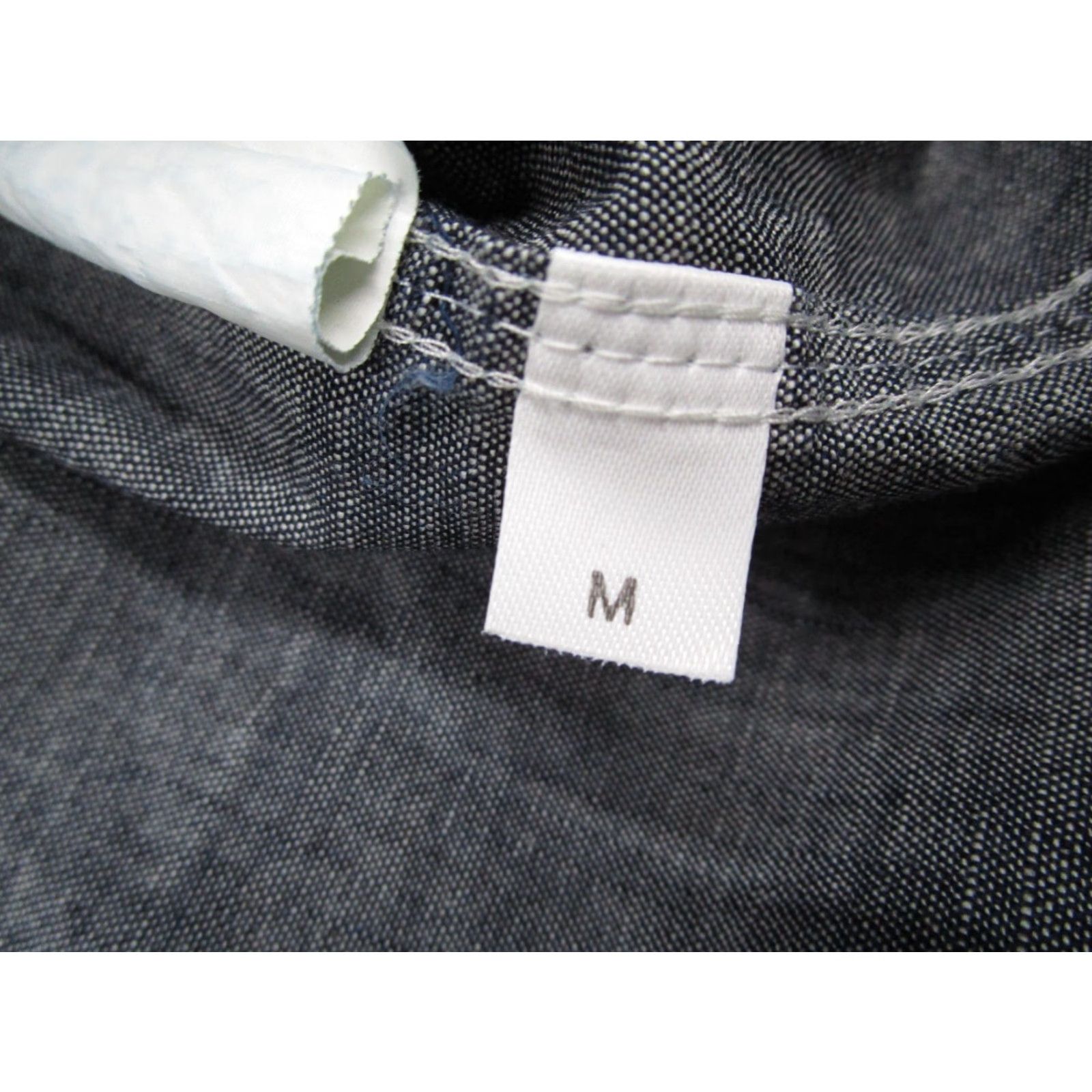 CLOSED CLOSED Button-Up Shirt Mens Medium Chambray 100% Cotton Blue - Classic Fit, Long Sleeve, Pocket, Collared, Western/Boho Style - Regular Size M Men Size US M / EU 48-50 / 2 - 4 Thumbnail