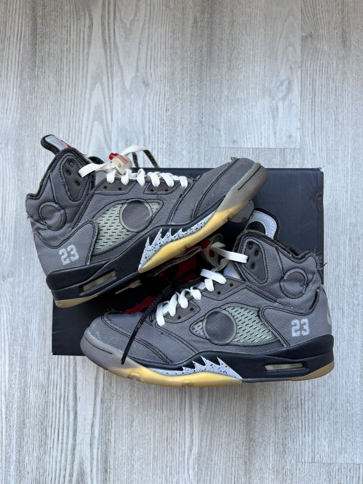 Off-White x Air Jordan 5 Retro SP Muslin