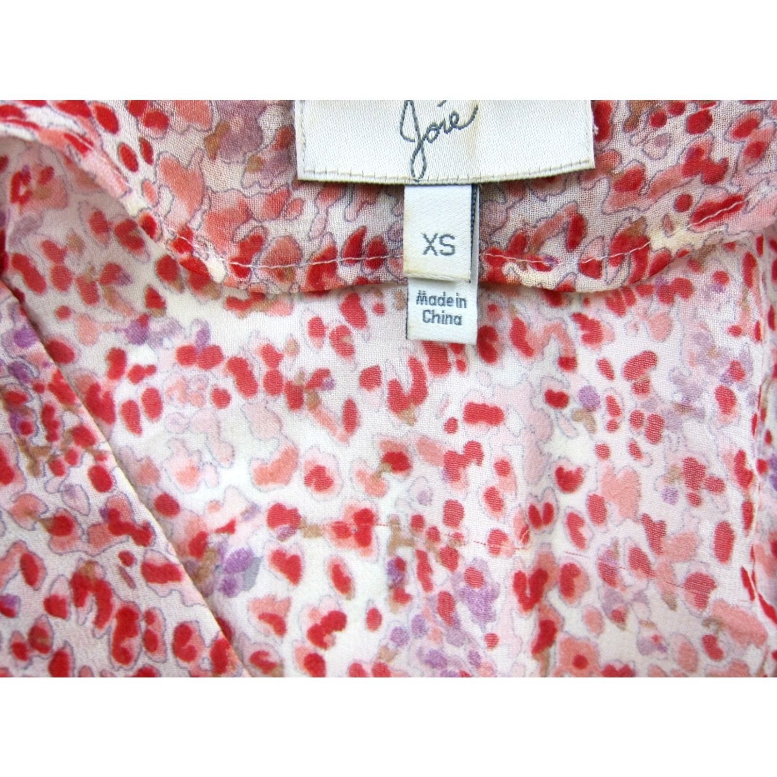 Joie Joie Blouse Sleeveless V-Neck Wrap XS Pink Silk 100% Silk Sheer Button Classic Womens Size XS / US 0-2 / IT 36-38 - 3 Thumbnail