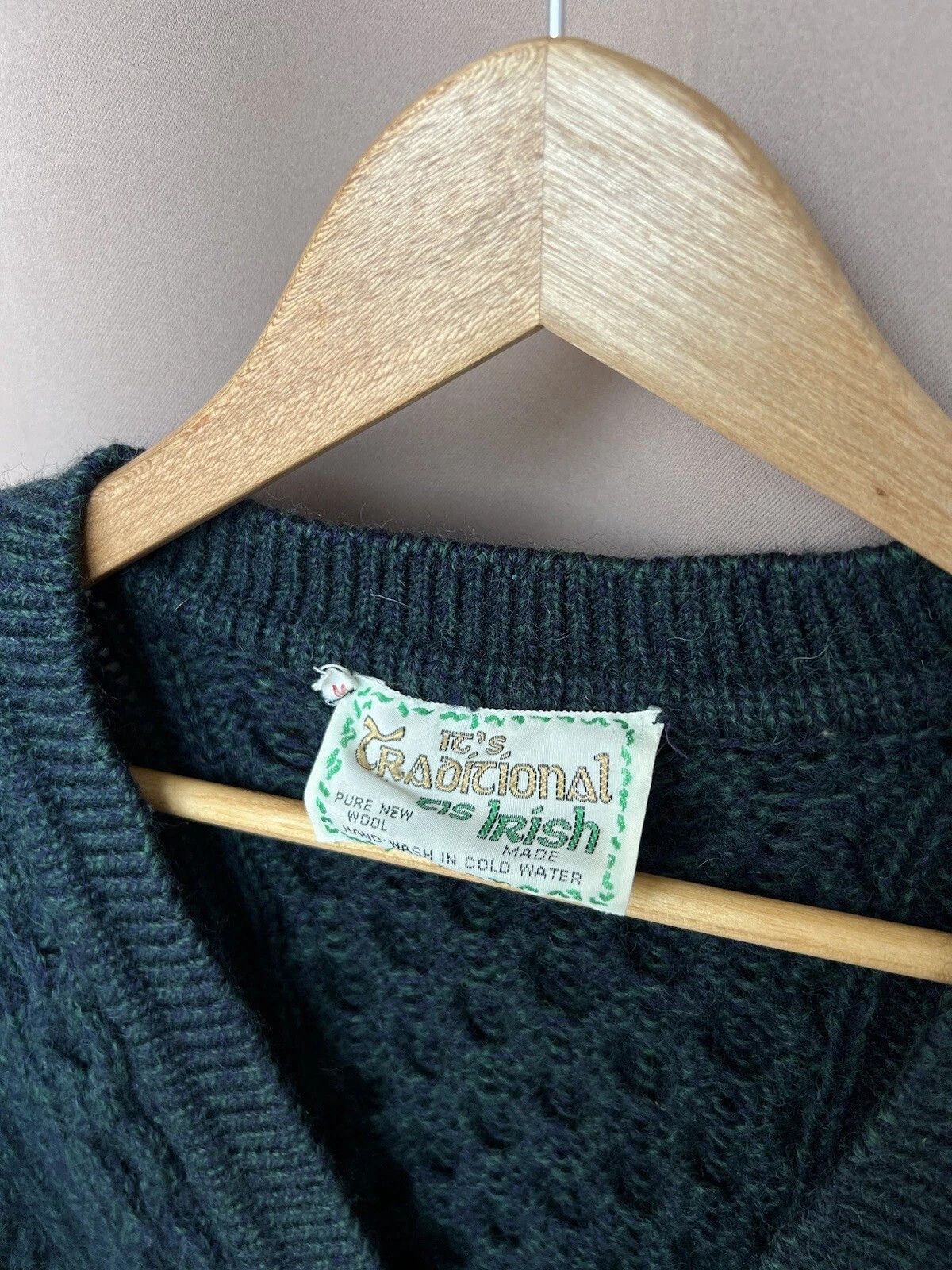 Vintage Traditional Irish Knit Wool Cardigan Womens Size M/L Sweater Size L / US 10 / IT 46 - 10 Thumbnail