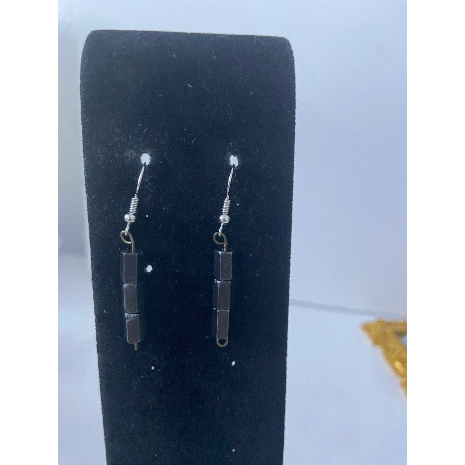 Handmade Handmade magnetic gray bead earrings Size ONE SIZE - 1 Thumbnail