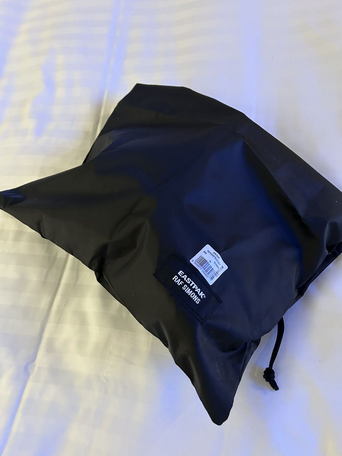 Eastpak × Raf Simons Raf Simons x Eastpak Loop Quote Pocket Bag Size ONE SIZE - 8 Thumbnail