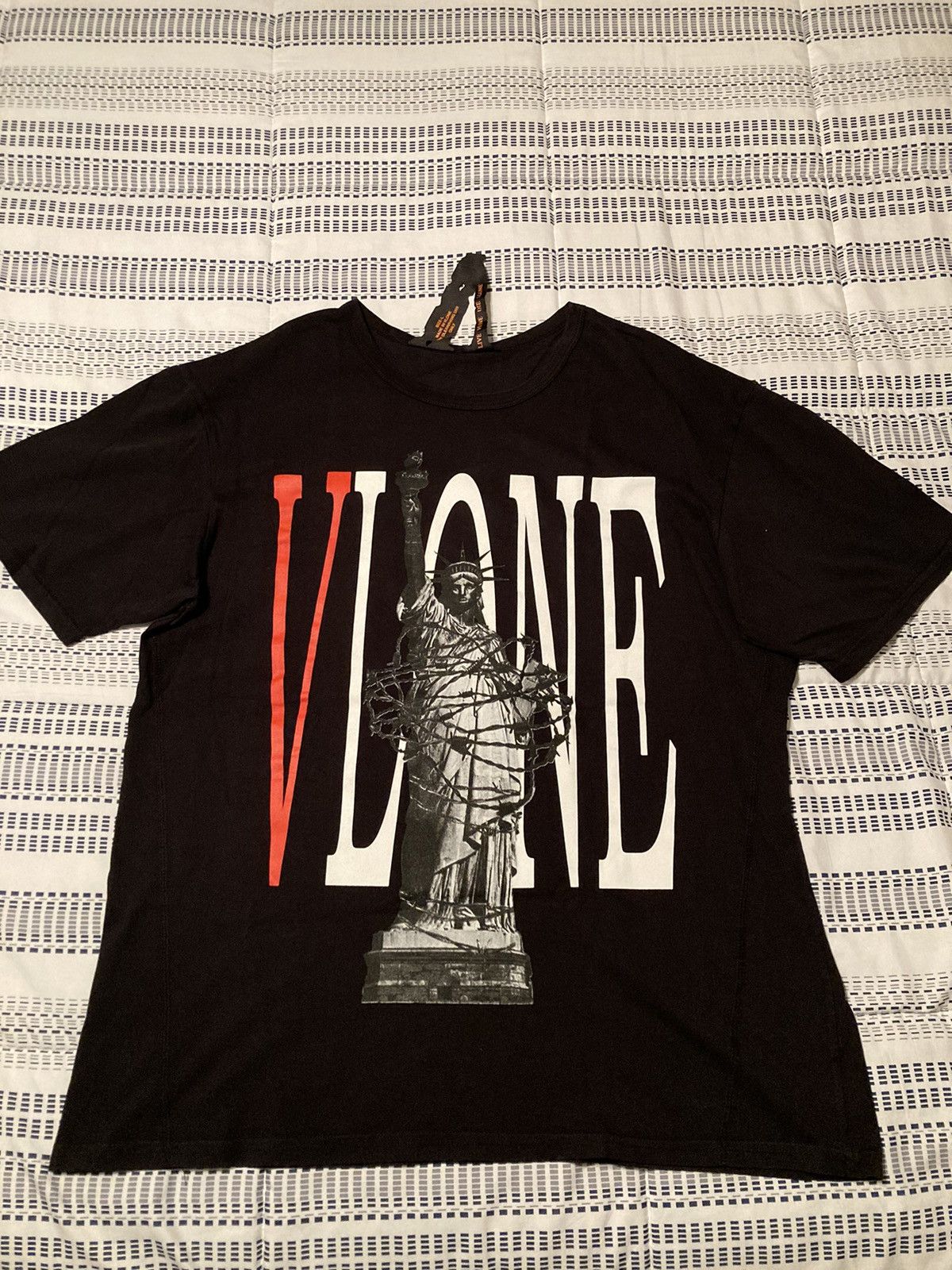 Vlone Statue Of Liberty | Grailed