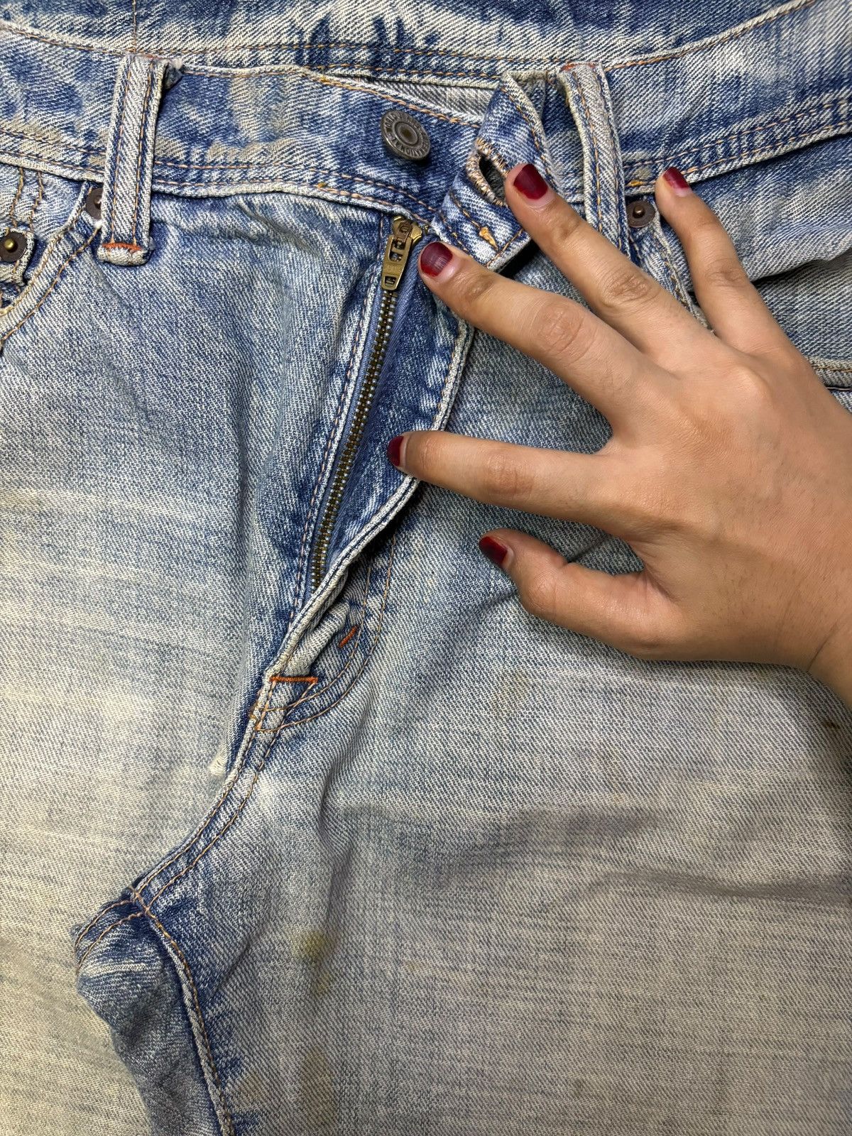 Japanese Brand Vintage Japanese Brand Mud Wash Distressed Loose Baggy Jeans Size US 30 / EU 46 - 3 Thumbnail