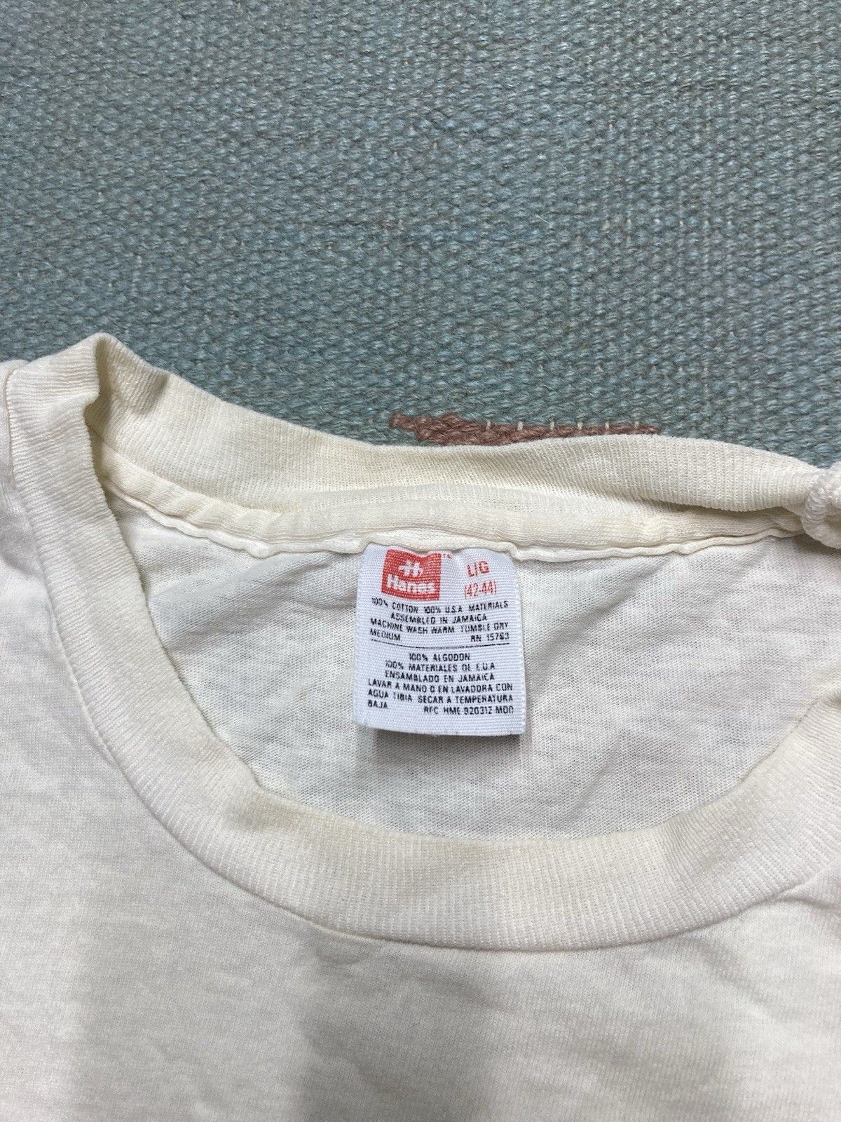 Vintage VTG blank white t shirt Hanes soft cotton single stitch L Size US L / EU 52-54 / 3 - 4 Thumbnail