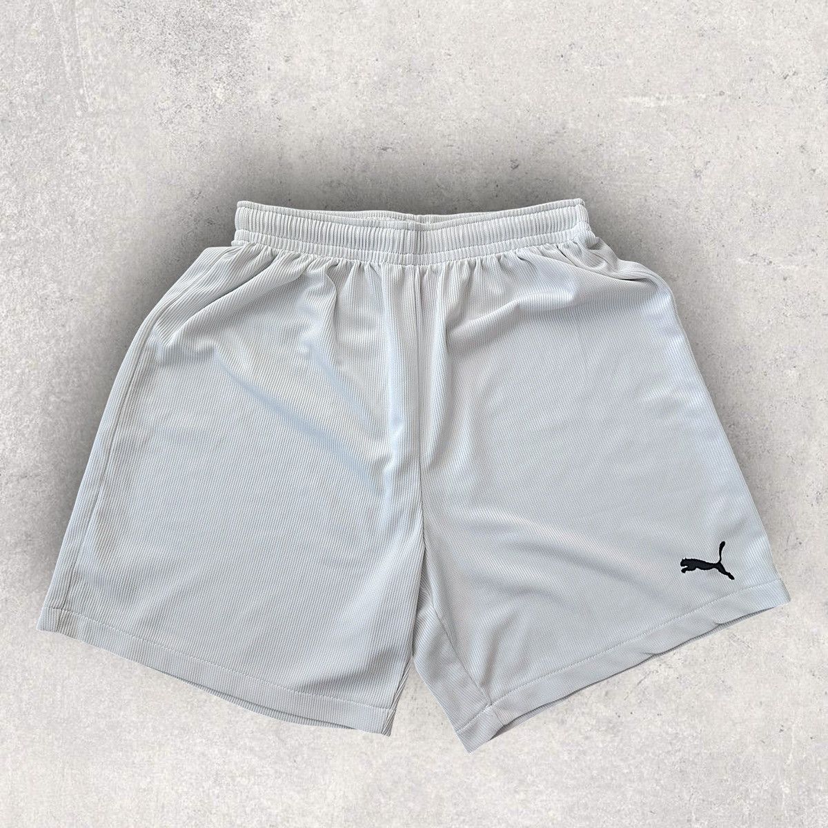 Puma Puma Gym Shorts Size US 29 - 1 Thumbnail
