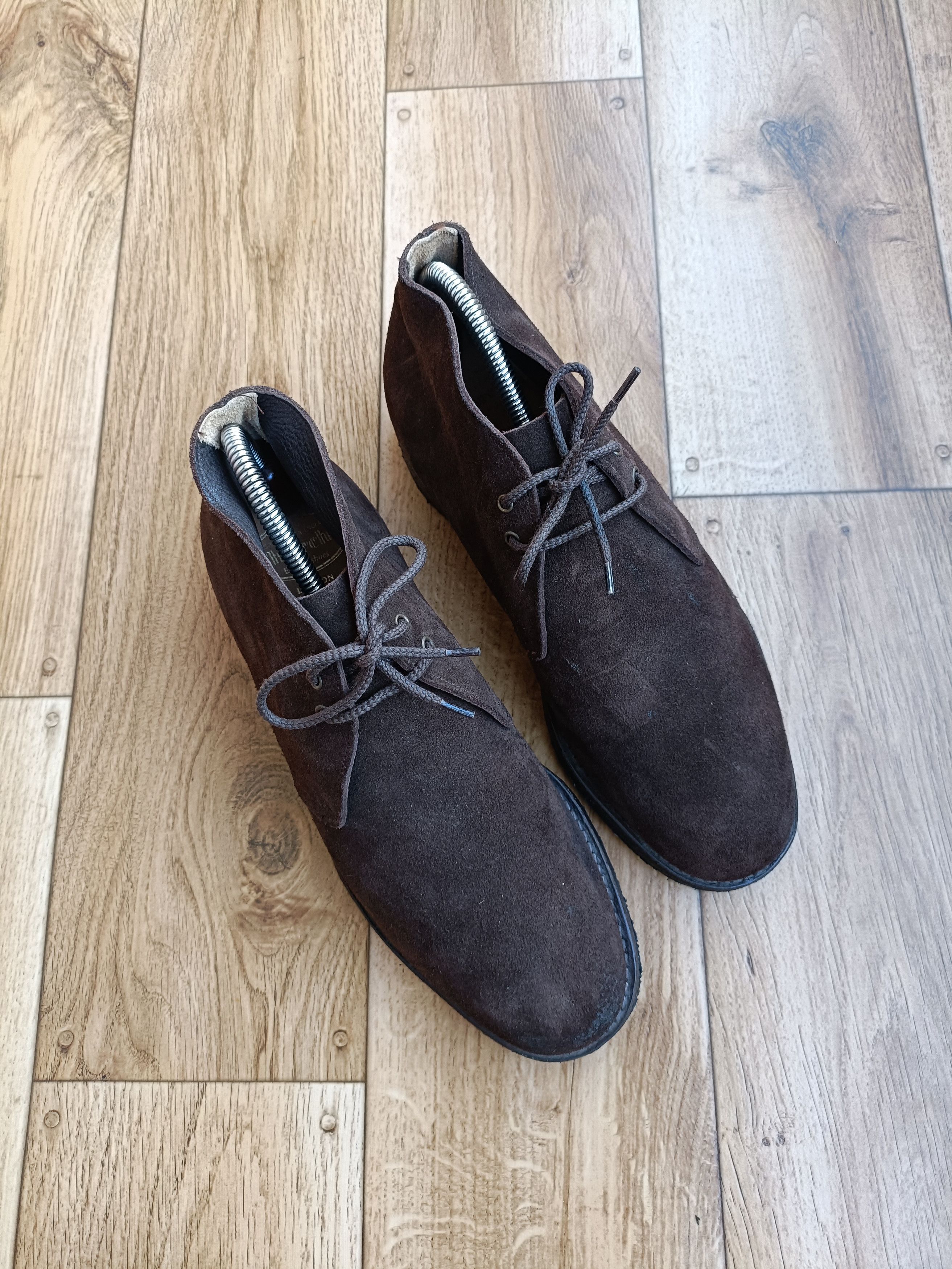 Church's Church's Sahara Suede Desert Ankle Boots Size US 7 / EU 40 - 11 Thumbnail
