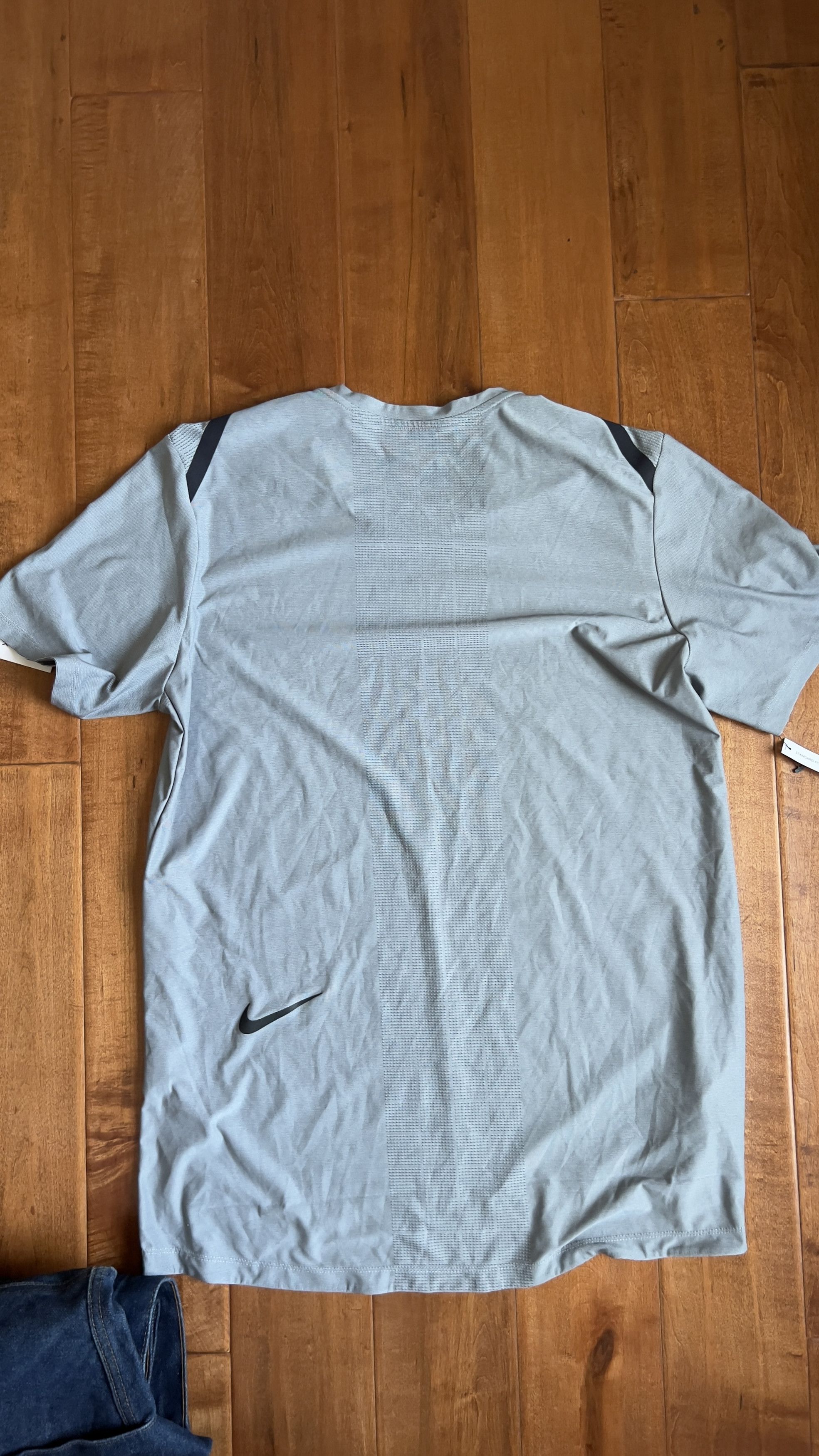 Nike Nike Tech Pack Tee Size US M / EU 48-50 / 2 - 2 Thumbnail