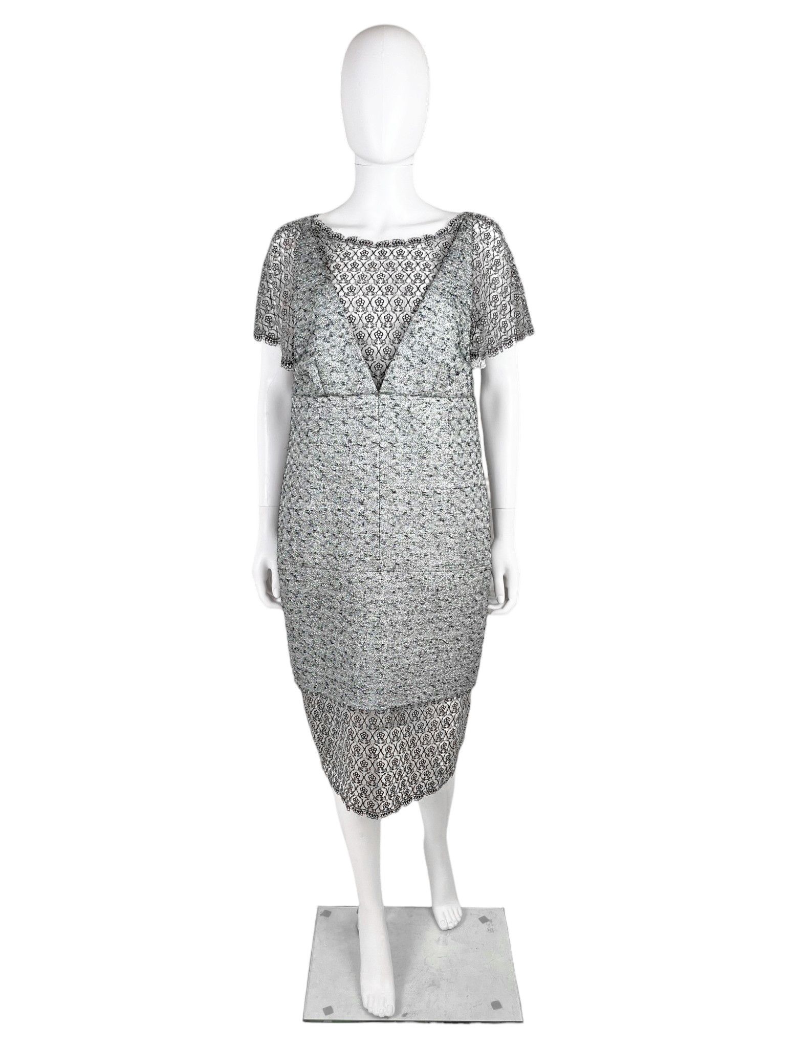 Chanel by Karl Lagerfield Resort 2014 Silver Tweed Lace Dress Size M / US 6-8 / IT 42-44 - 1 Thumbnail