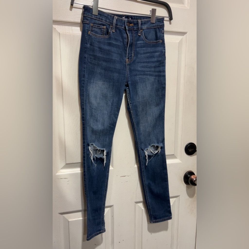 Hollister Hollister blue denim jeans w distressing #denim #distressed Size 25" / US 0 / IT 36 - 1 Thumbnail