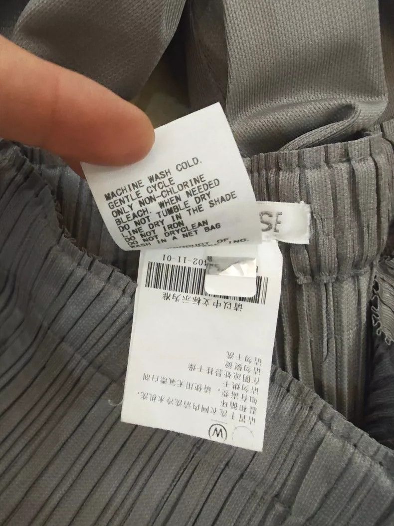 Issey Miyake Issey Miyake size:1 Grey pleated pants Size 42" / US 20 - 9 Thumbnail