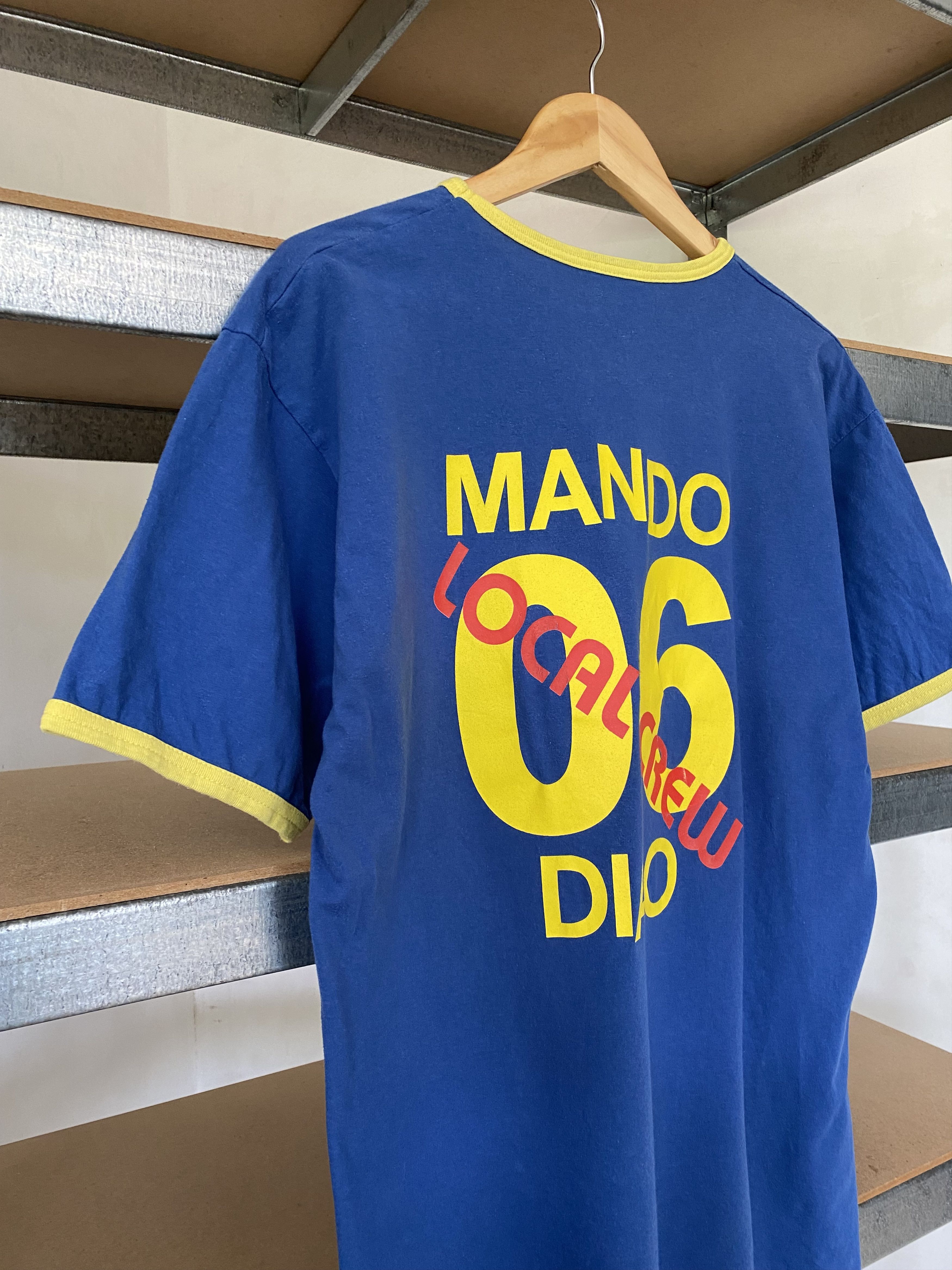 Band Tees × Vintage Vintage 2000s Mando Diao Rock Band T-shirt Size US L / EU 52-54 / 3 - 12 Thumbnail