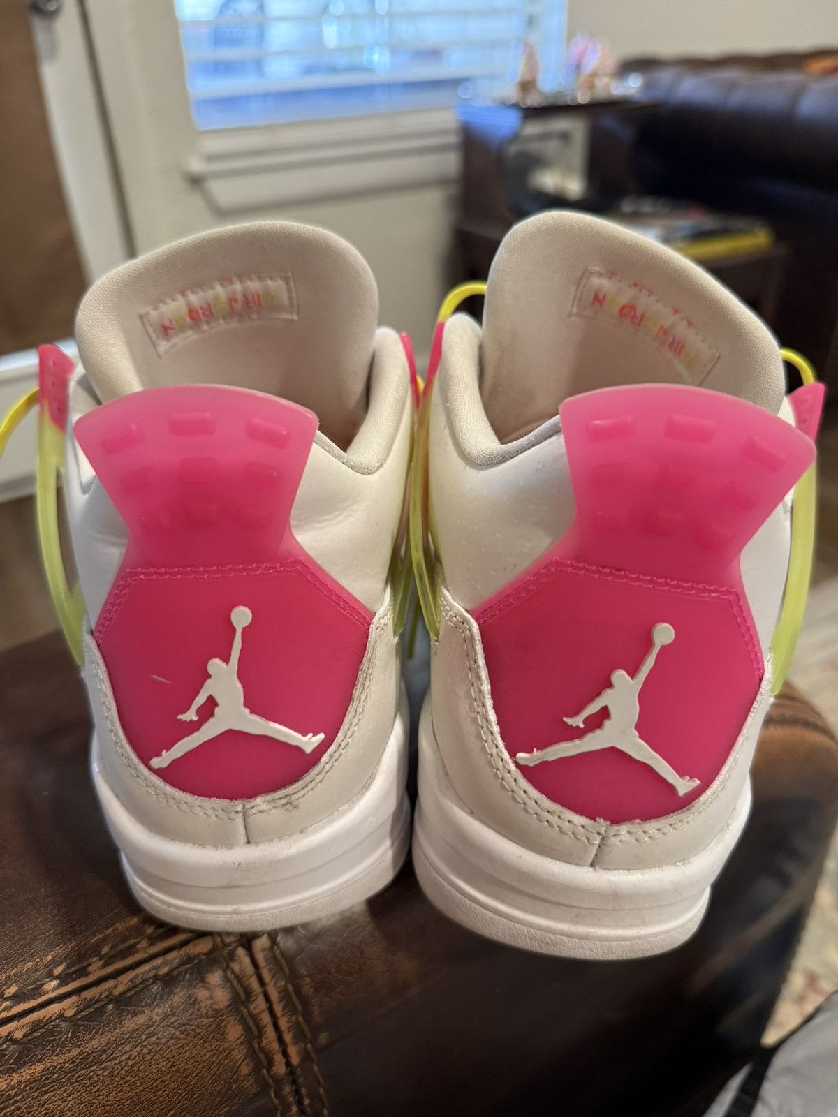 Jordan Brand Jordan Retro 4 GS Lemon Venom Size US 6.5 / EU 39-40 - 4 Thumbnail