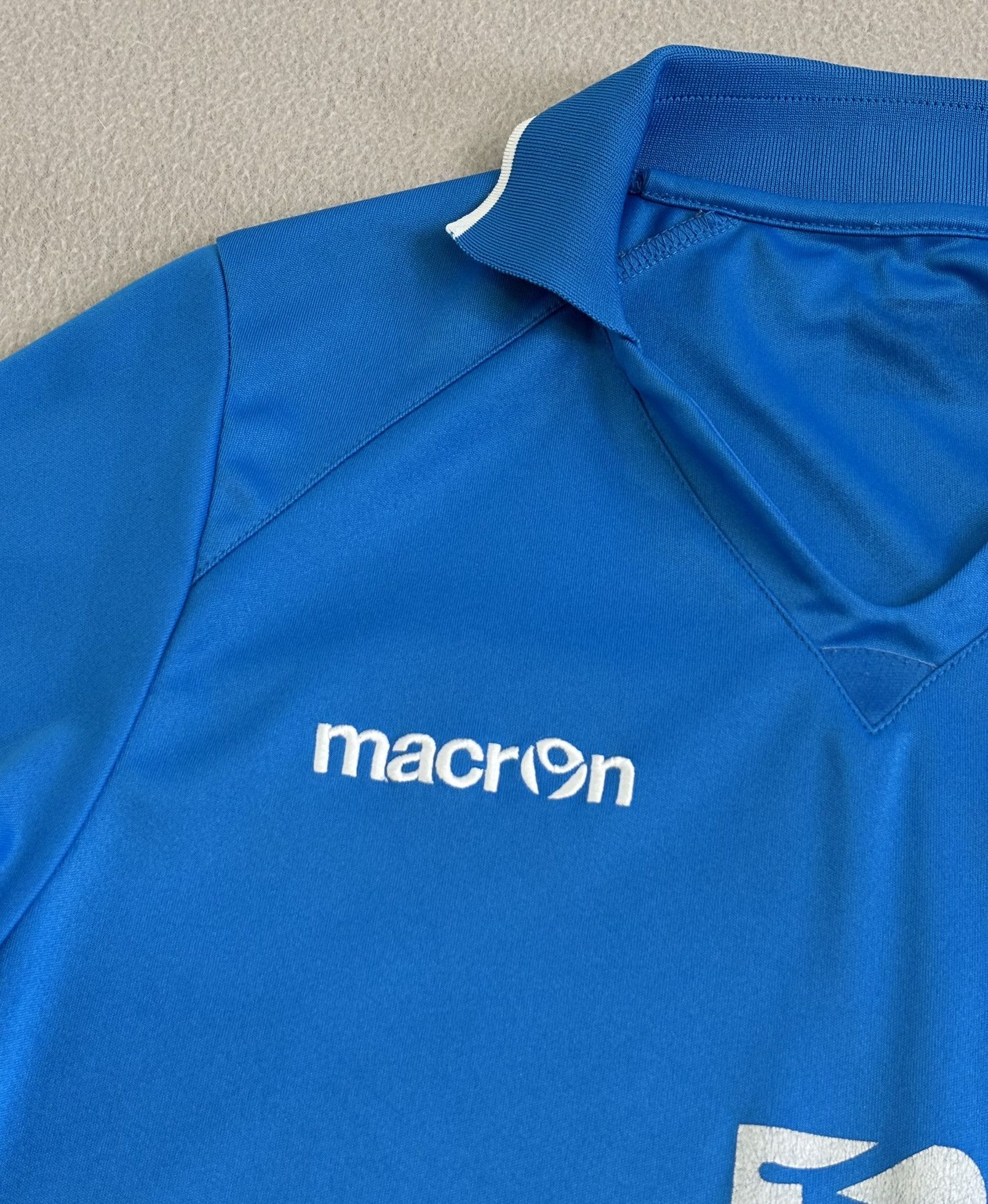Macron Leeds United 2012/2013 Macron Football Jersey Size S Size US S / EU 44-46 / 1 - 7 Thumbnail