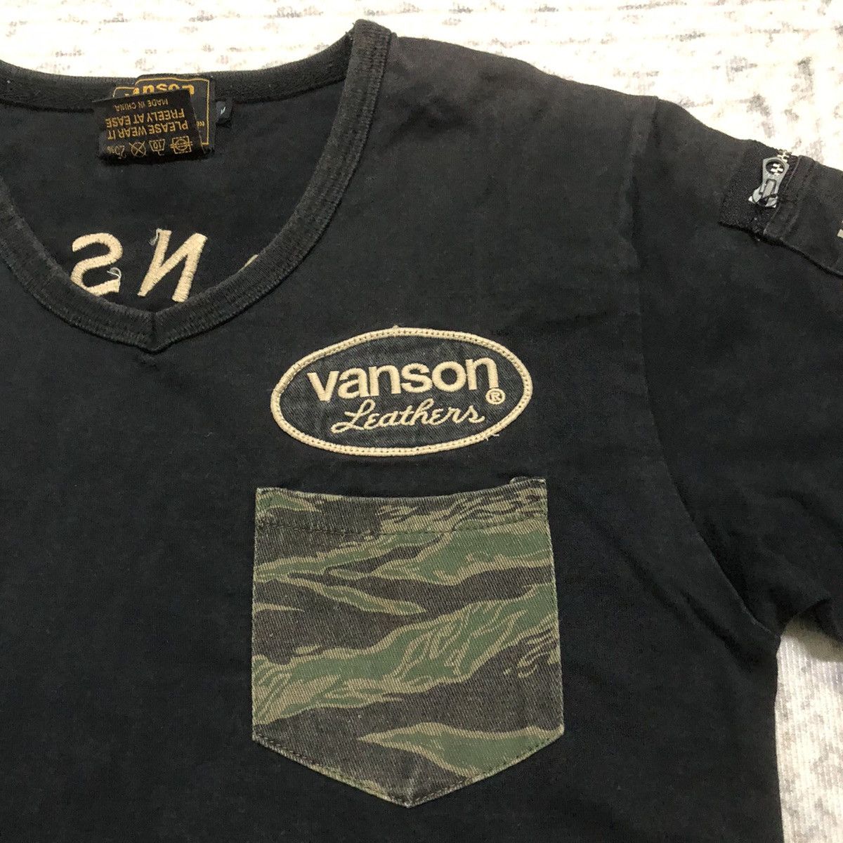Japanese Brand × Seditionaries × Vanson Leathers Rare Sunfaded Vanson Cottons Camouflage Pocket Tees Size US XS / EU 42 / 0 - 5 Thumbnail