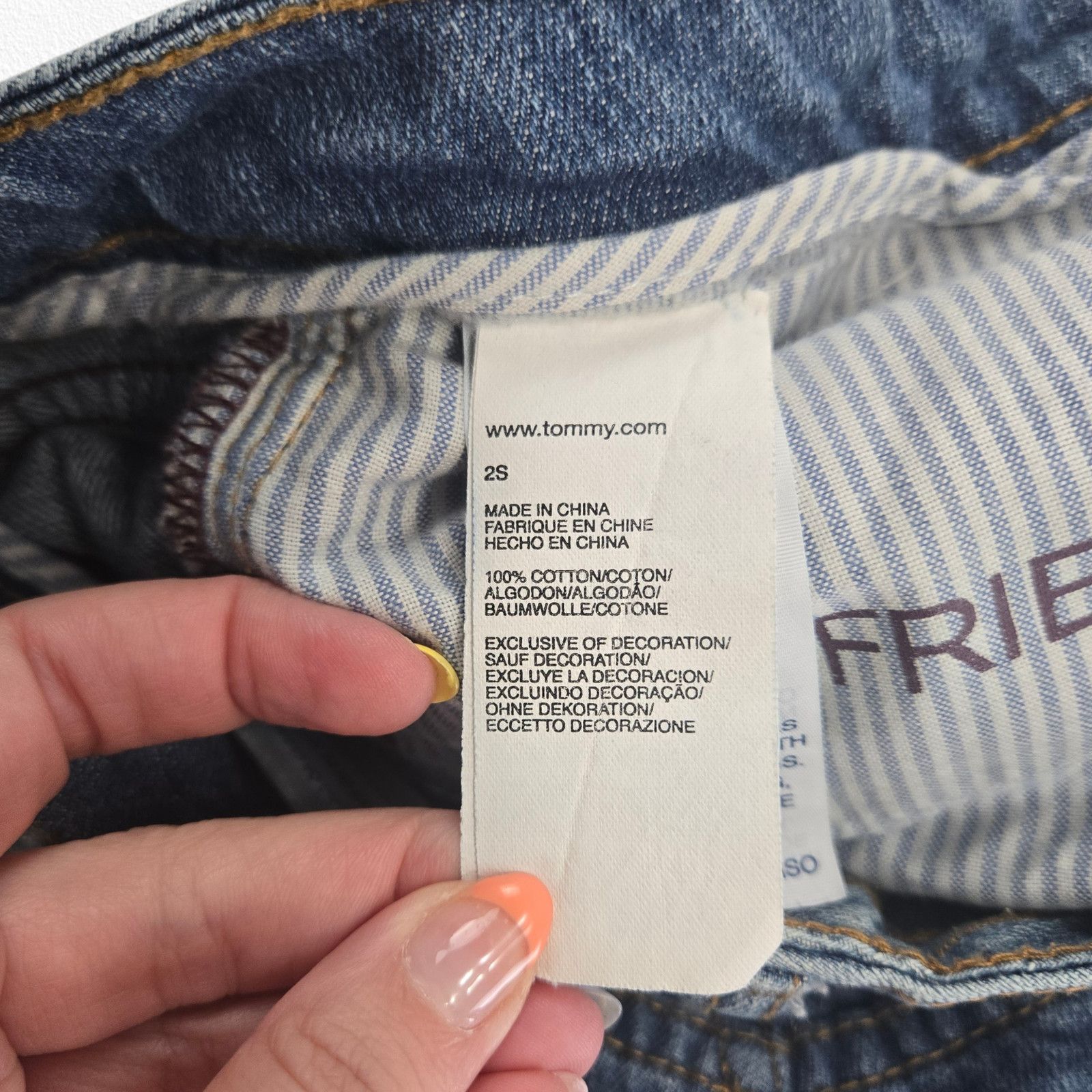 Tommy Hilfiger Tommy Hilfiger Y2K Low Rise Bootcut Jeans 2S Size 26" / US 2 / IT 38 - 6 Thumbnail