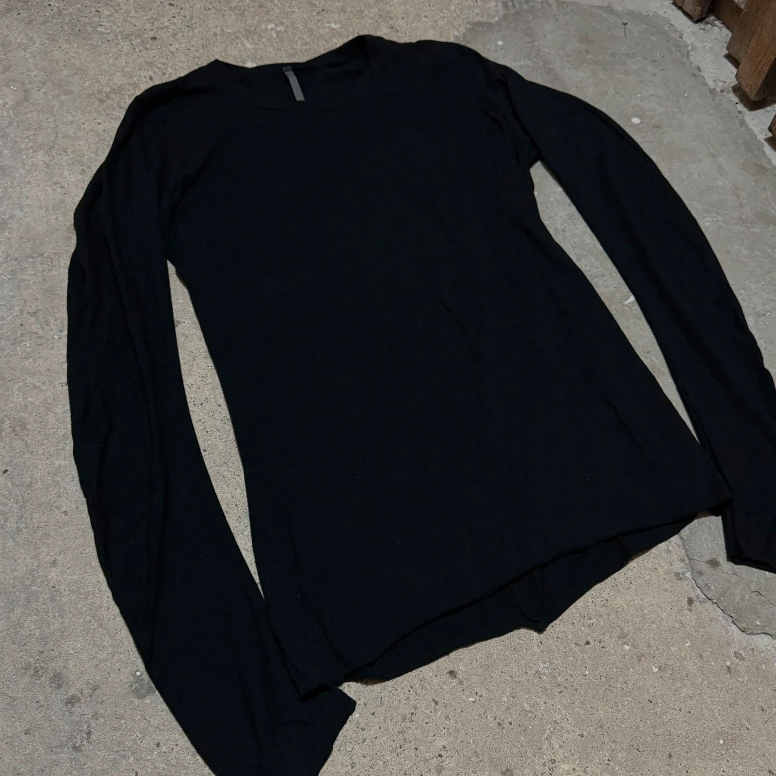 Kazuyuki Kumagai Attachment Kazuyuki Kumagi (Attachment) curved sleeves long sleeve Size US M / EU 48-50 / 2 - 2 Thumbnail