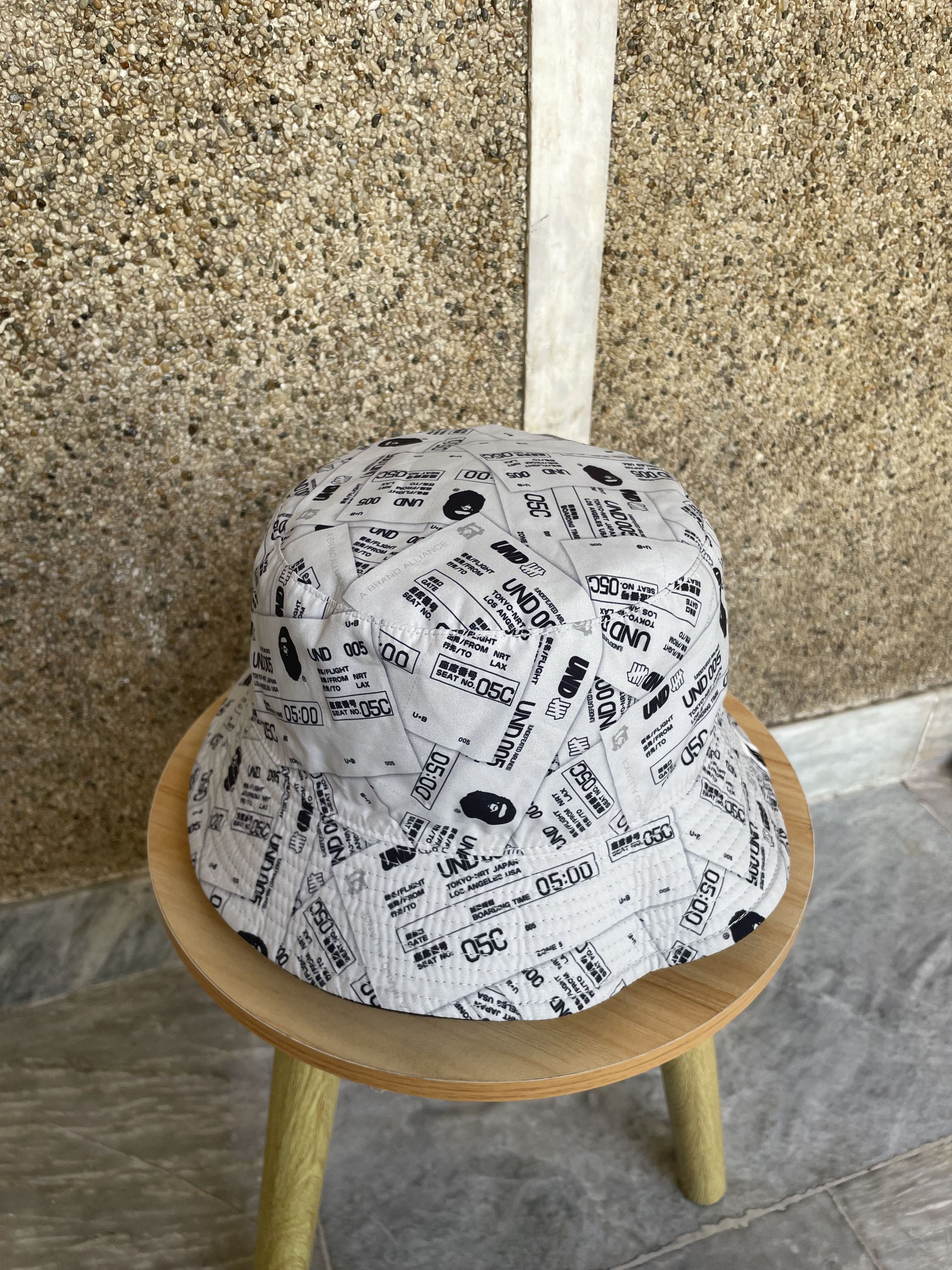 Bape × Undefeated BAPE x UNDEFEATED COLOR CAMO FLANNEL BUCKET HAT REVERSIBLE Size ONE SIZE - 7 Thumbnail