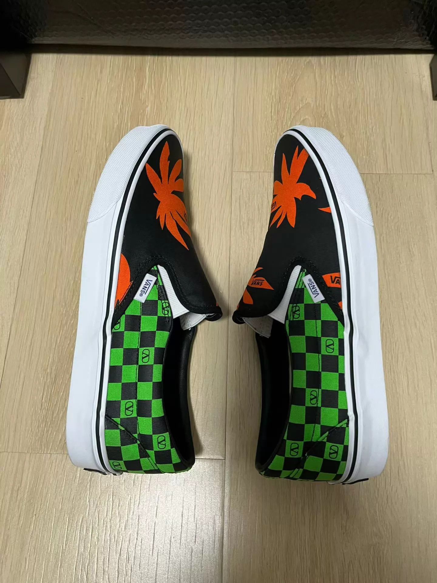 Valentino Valentino x Vans Checkerboard Skate Shoes Men's 44 Worn Once Size US 11 / EU 44 - 4 Thumbnail