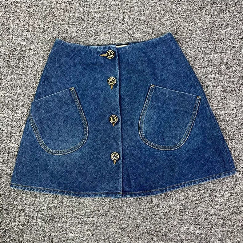Gucci Gucci Double g-button denim skirt 2504-Nextarrow Size 27" / US 4 / IT 40 - 1 Thumbnail
