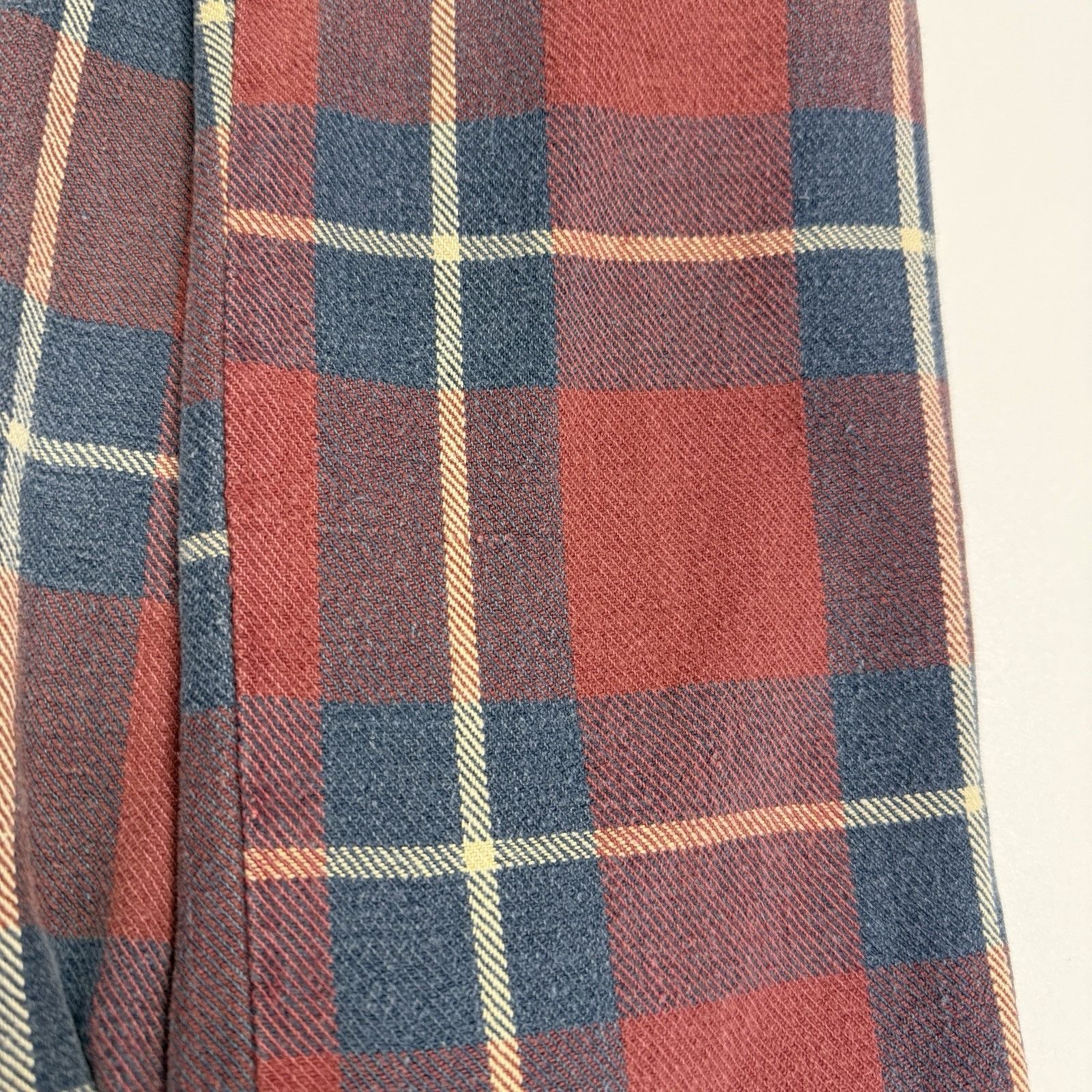 Vintage Vintage 90s Cotton Plaid Flannel Shirt Mens Large Tall Red L Size US L / EU 52-54 / 3 - 7 Thumbnail