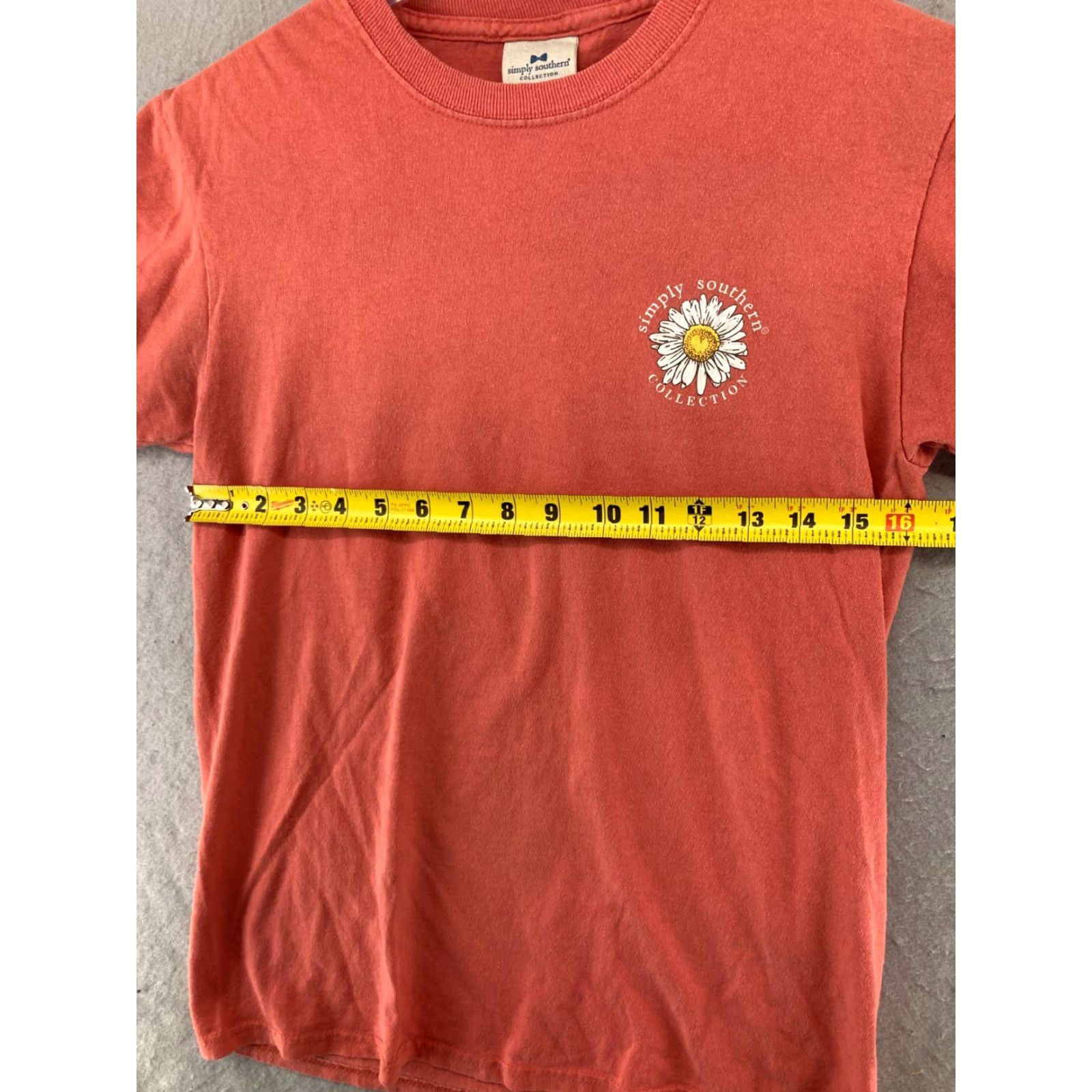 Vintage Simply Southern T Shirt Womens Small Peach Cool Mom Daisy Size S / US 4 / IT 40 - 4 Thumbnail