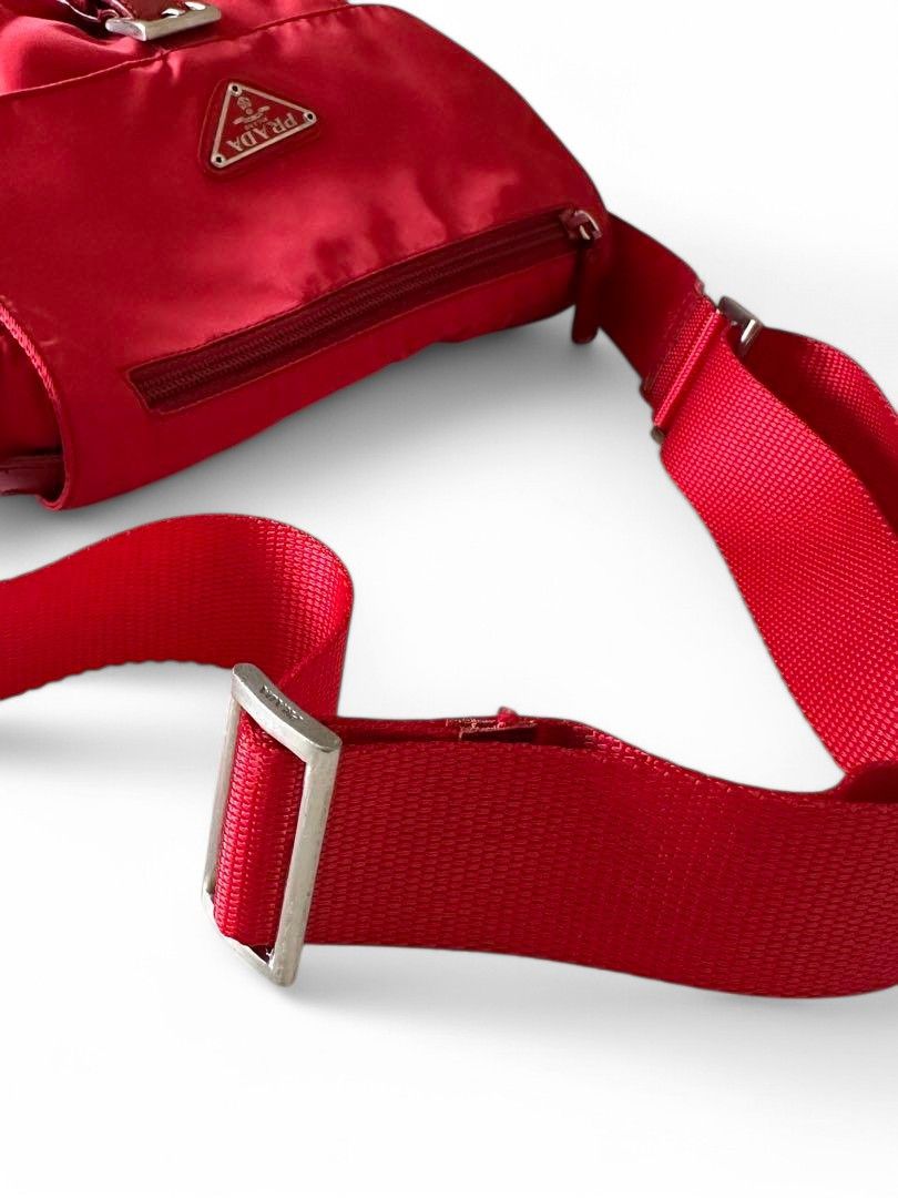 Prada Prada - Shoulder Bag Crossbody Triangle Logo Plate Red Size ONE SIZE - 2 Thumbnail