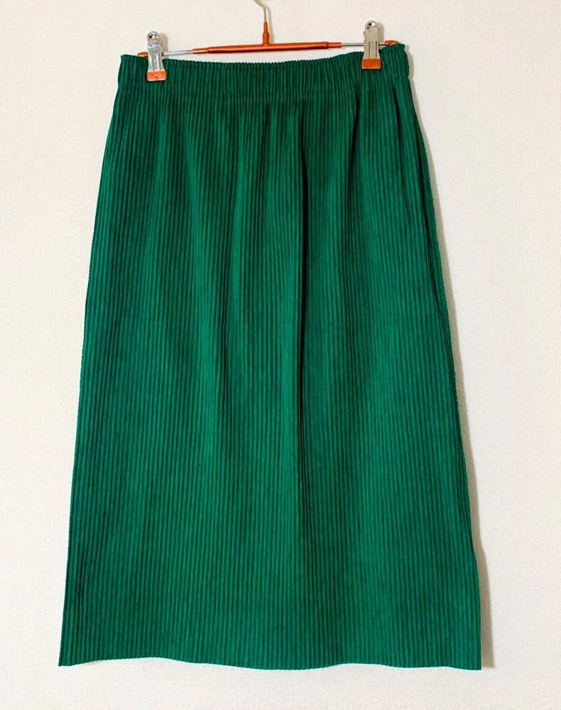 Issey Miyake Issey Miyake size:one size Green pleated skirt Size 26" / US 2 / IT 38 - 4 Thumbnail