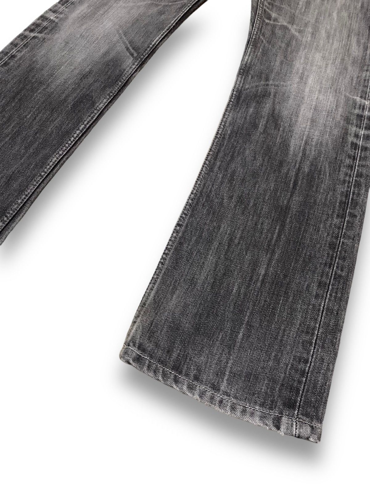 Levi's Vintage Clothing Vintage Y2K Levis Premium Slim Straight Ripped Grunge Jeans Size US 29 - 13 Thumbnail