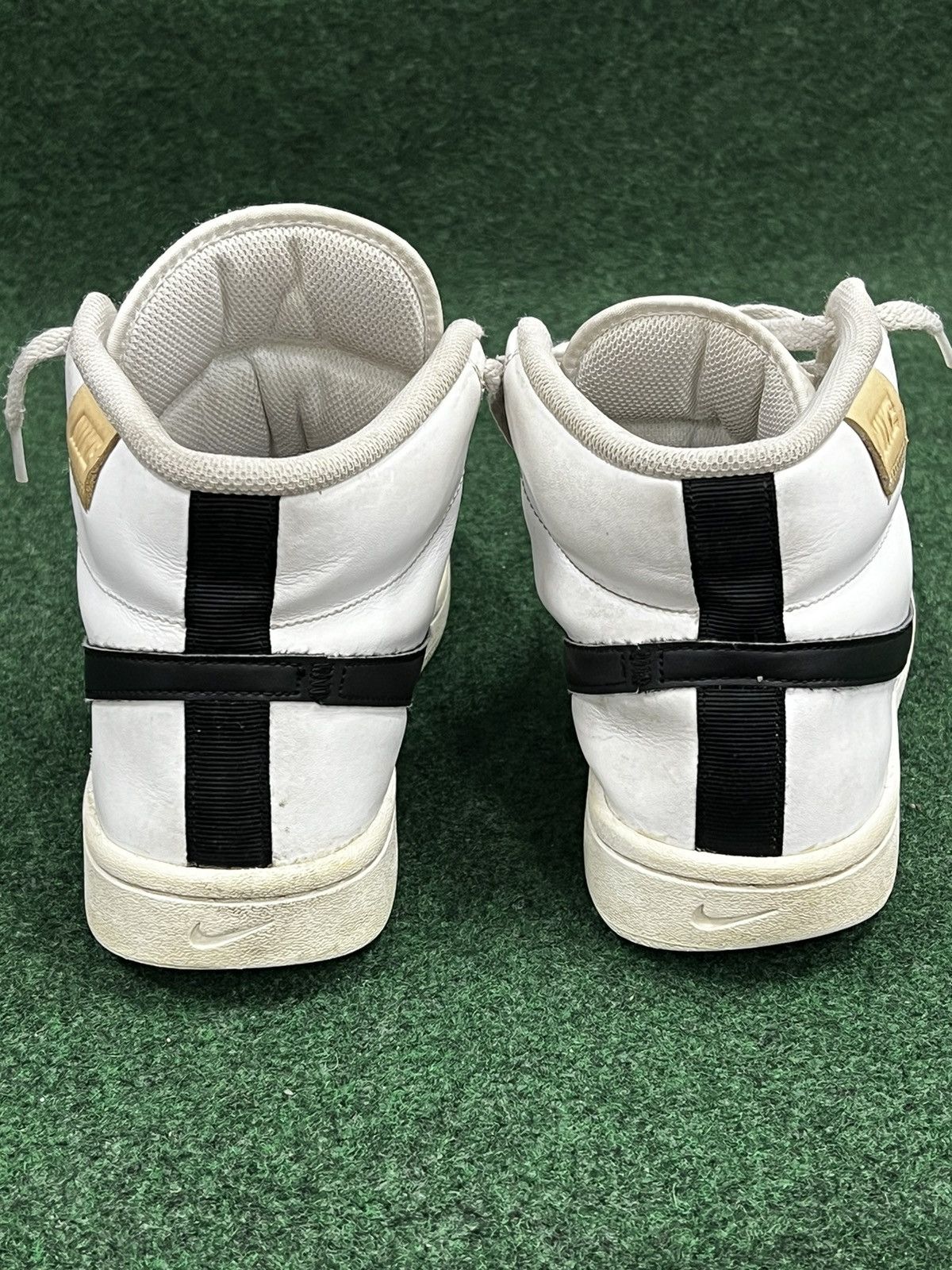 Nike Nike Court Royale 2 Mid Size US 9 / EU 42 - 5 Thumbnail