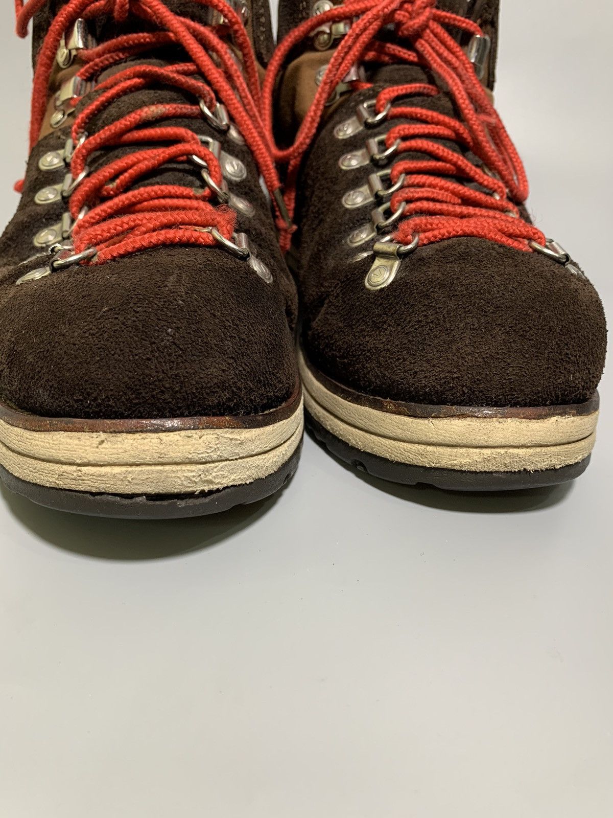 Visvim VISVIM SERRA HIKER BOOTS SUEDE LEATHER BROWN Size US 9 / EU 42 - 14 Thumbnail